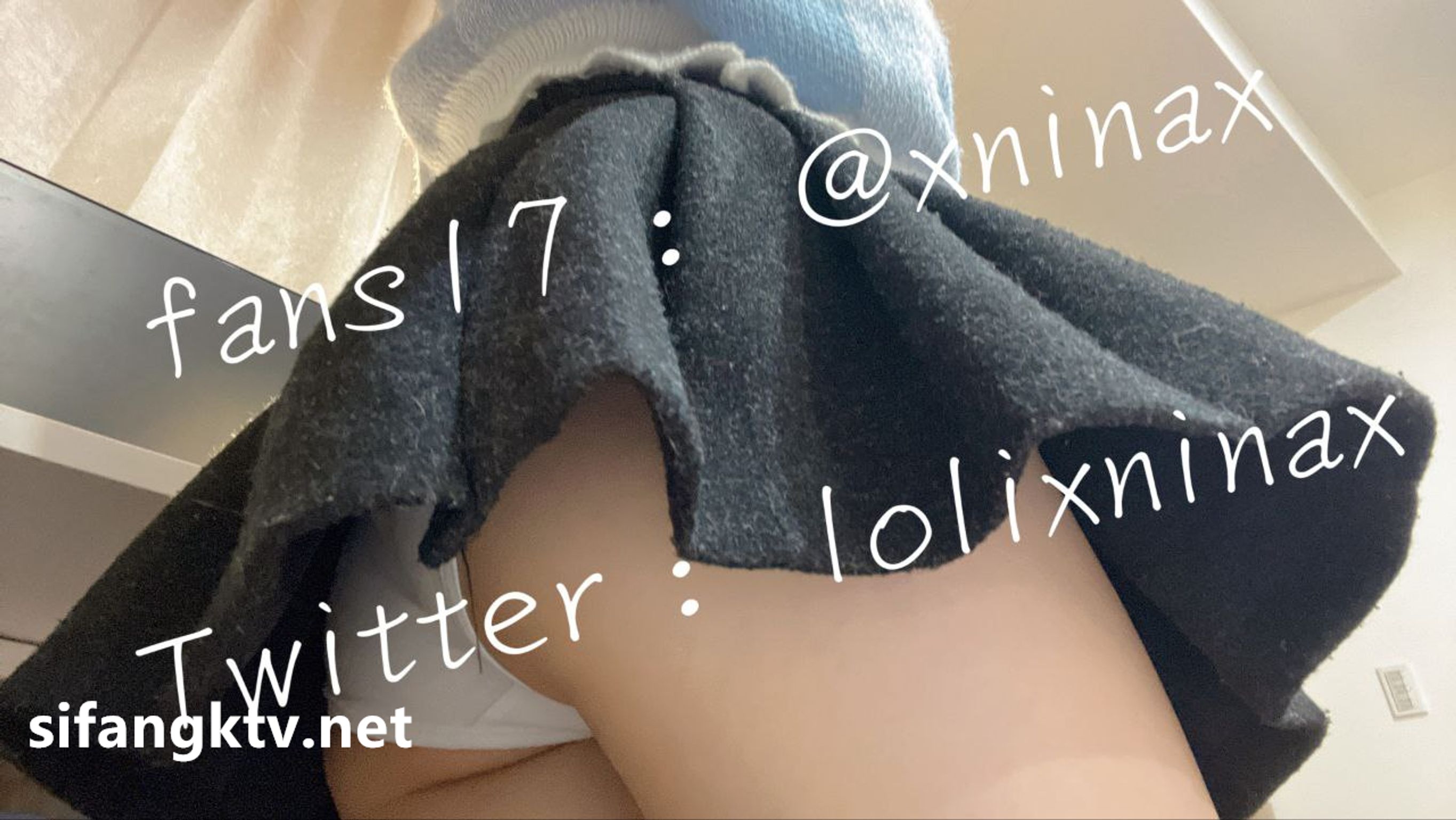 lolixnixax(小只马妮娜): 超级可爱的双马尾福利姬 #01 309 lolixnixax(小只马妮娜): 超级可爱的双马尾福利姬 #01