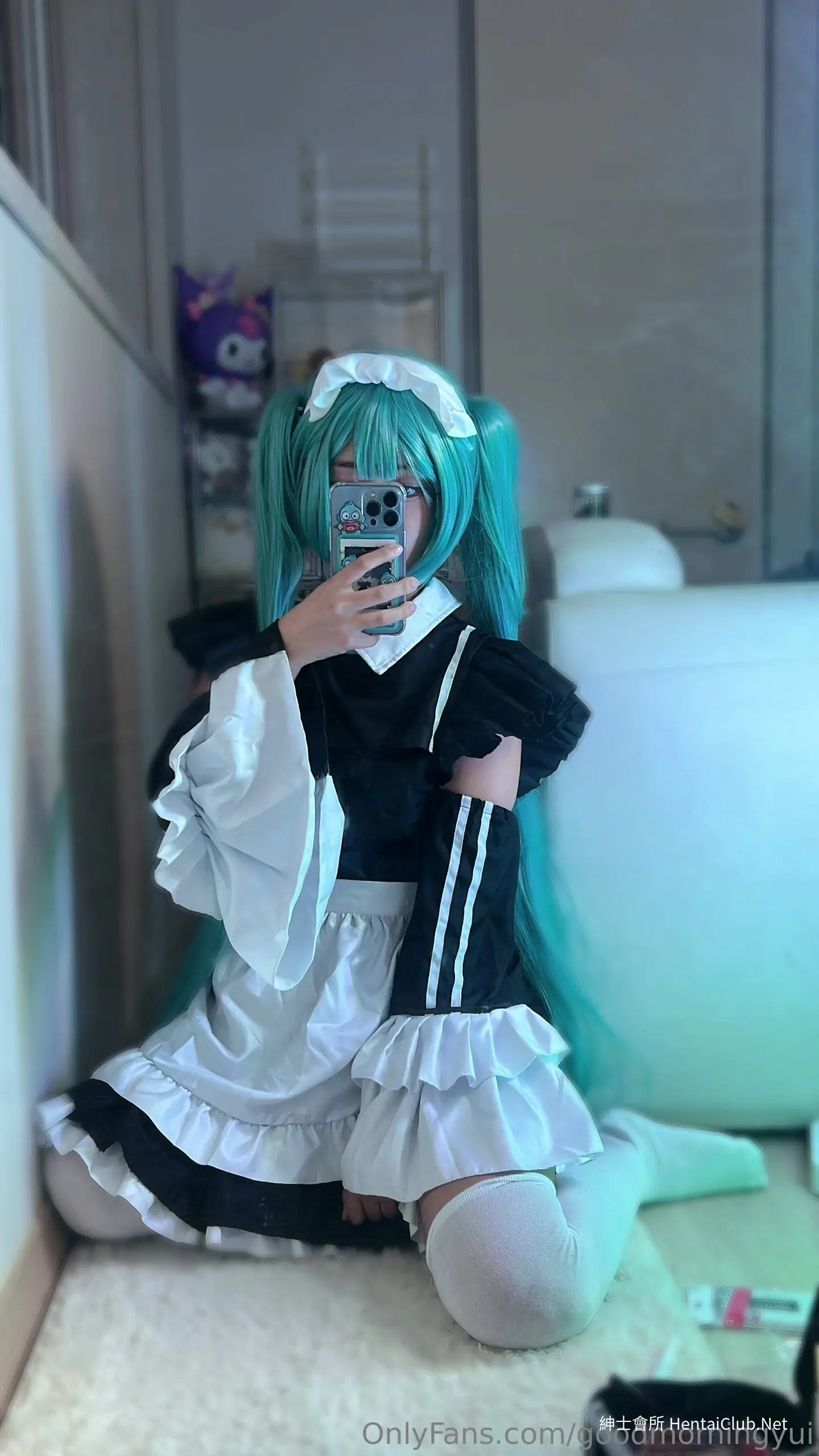 YunaSkye Maid Miku 5 YunaSkye Maid Miku