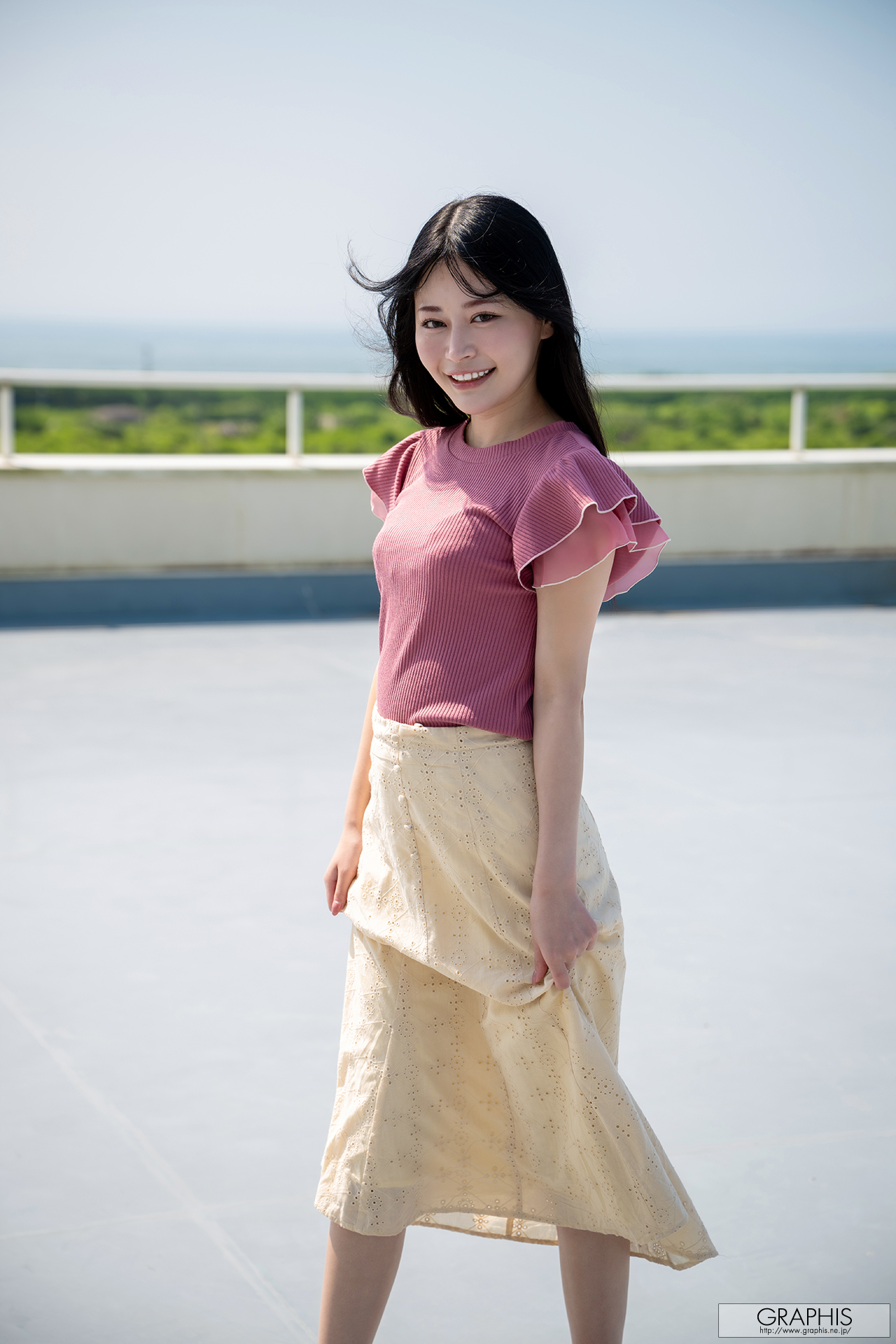 [Graphis] Gals – Uta Hibino 響乃うた cheerful! vol.1