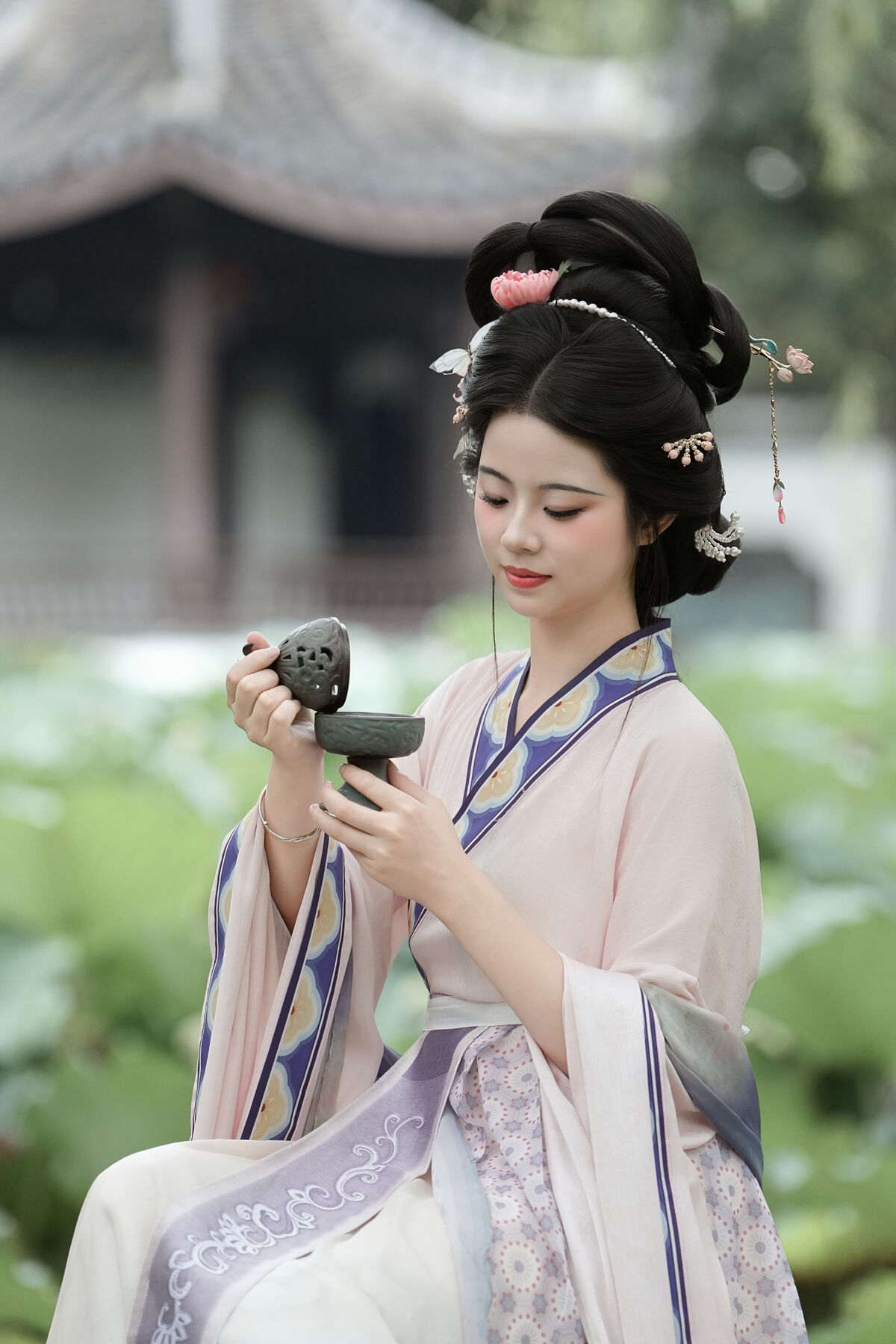 YiTuYu艺图语 Vol.10526 Qi Qi