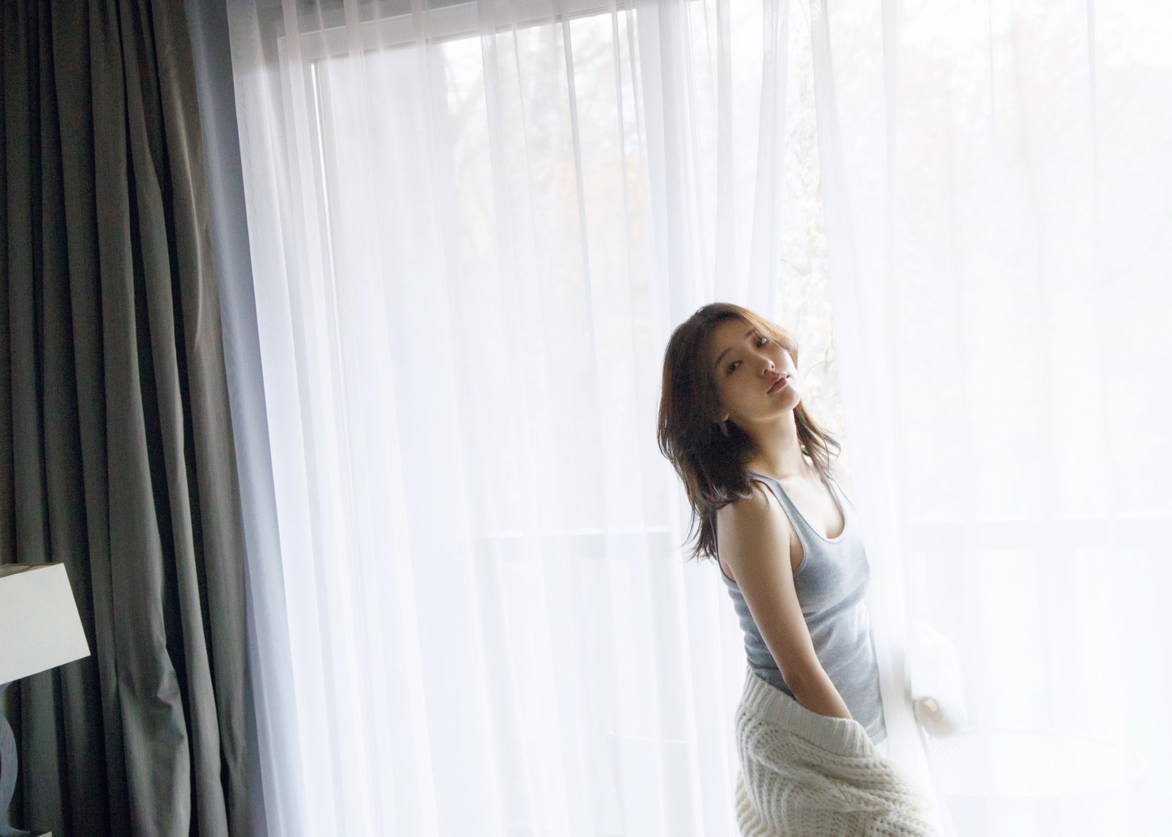 [Photobook] 志崎樺音1st写真集 unplugged