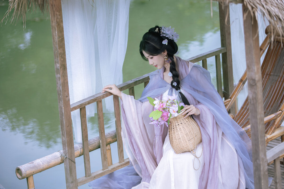 YiTuYu艺图语 Vol.10330 Suan La Tang Er