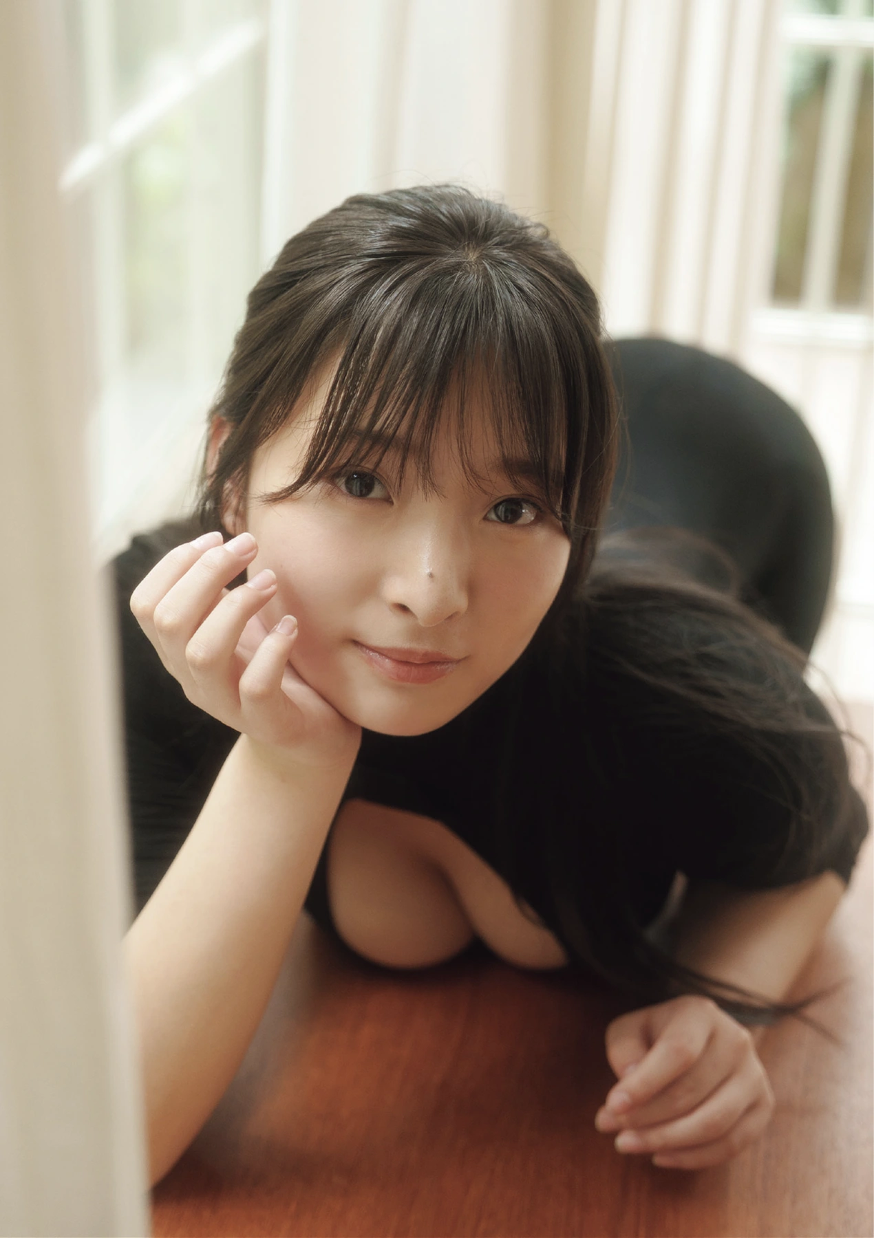 Misaki Sawa 沢美沙樹, Coco 瑚々, GIRLS Graph.010