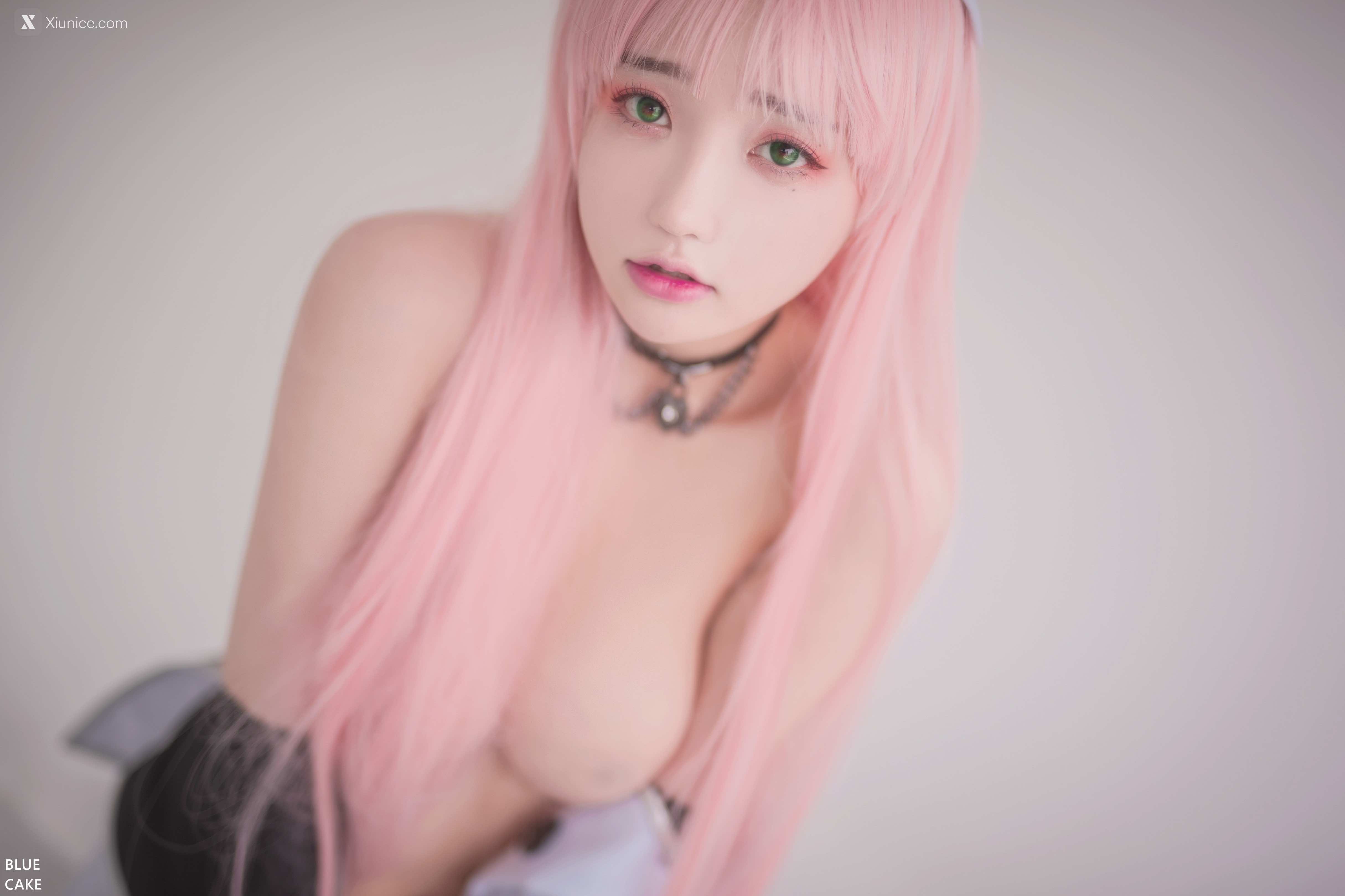 BLUECAKE Son Ye-Eun (손예은) – IN THE SEXXY 002 4K