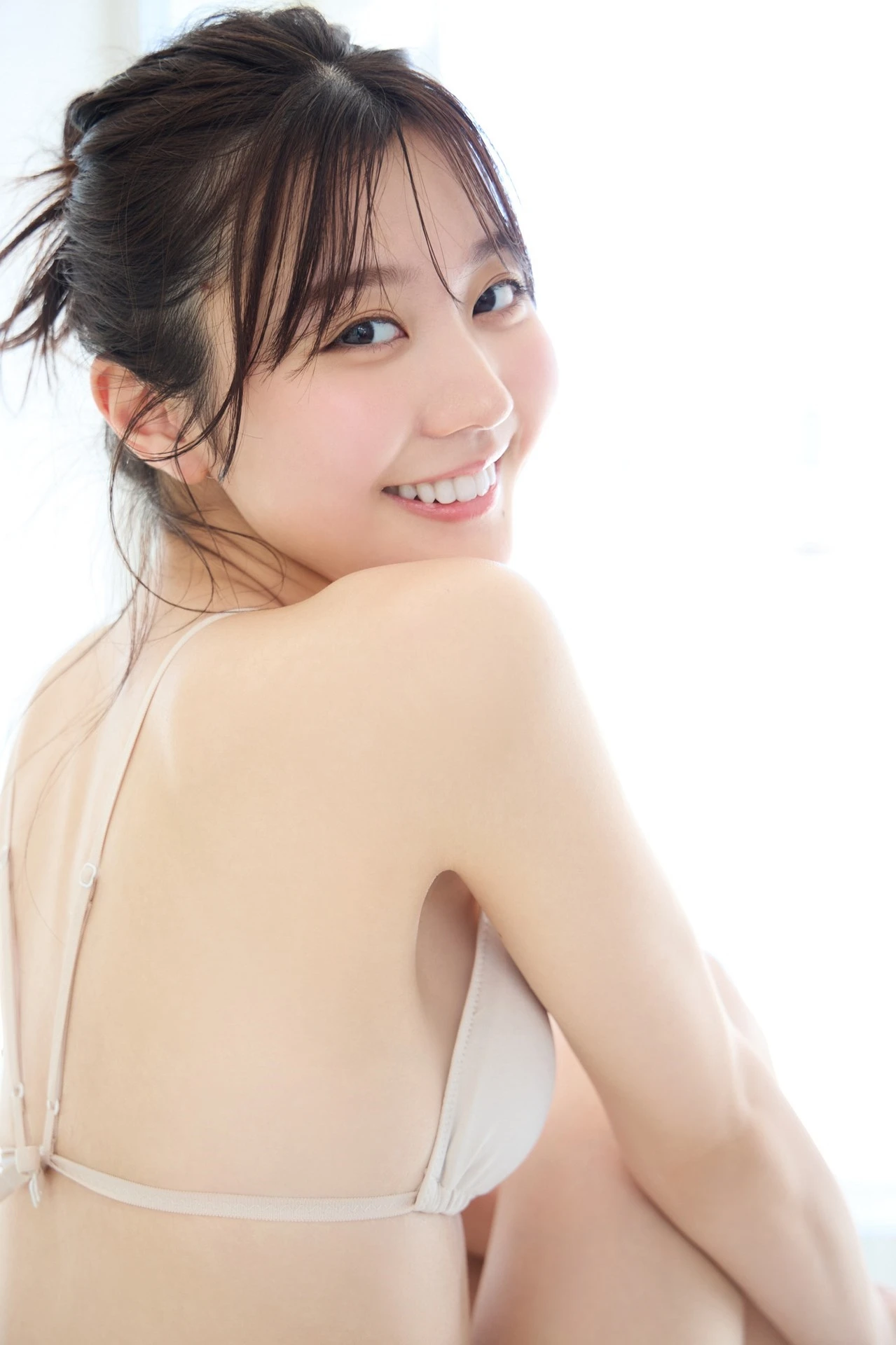 Rin Abe 阿部凜, FRIDAYデジタル写真集 「北国の新エース！」