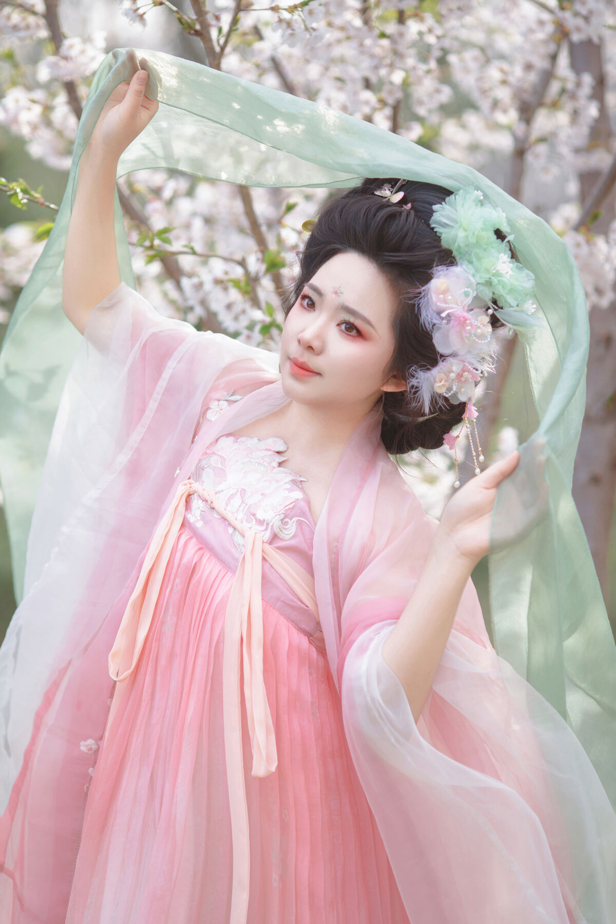 YiTuYu艺图语 Vol.10612 Liu Liu 29 YiTuYu艺图语 Vol.10612 Liu Liu