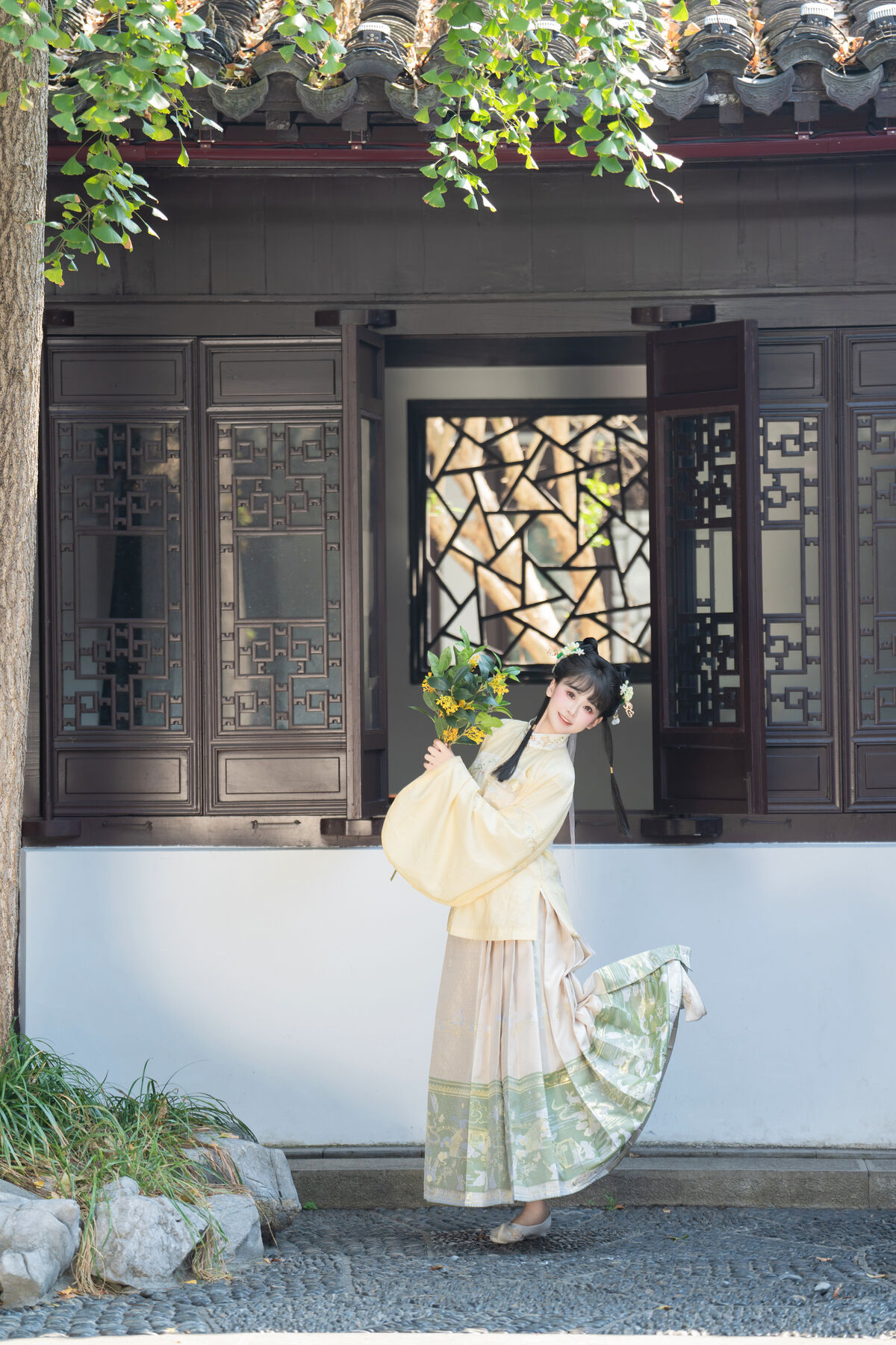 YiTuYu艺图语 Vol.10386 Jiao Yi Zhi Sui Sui