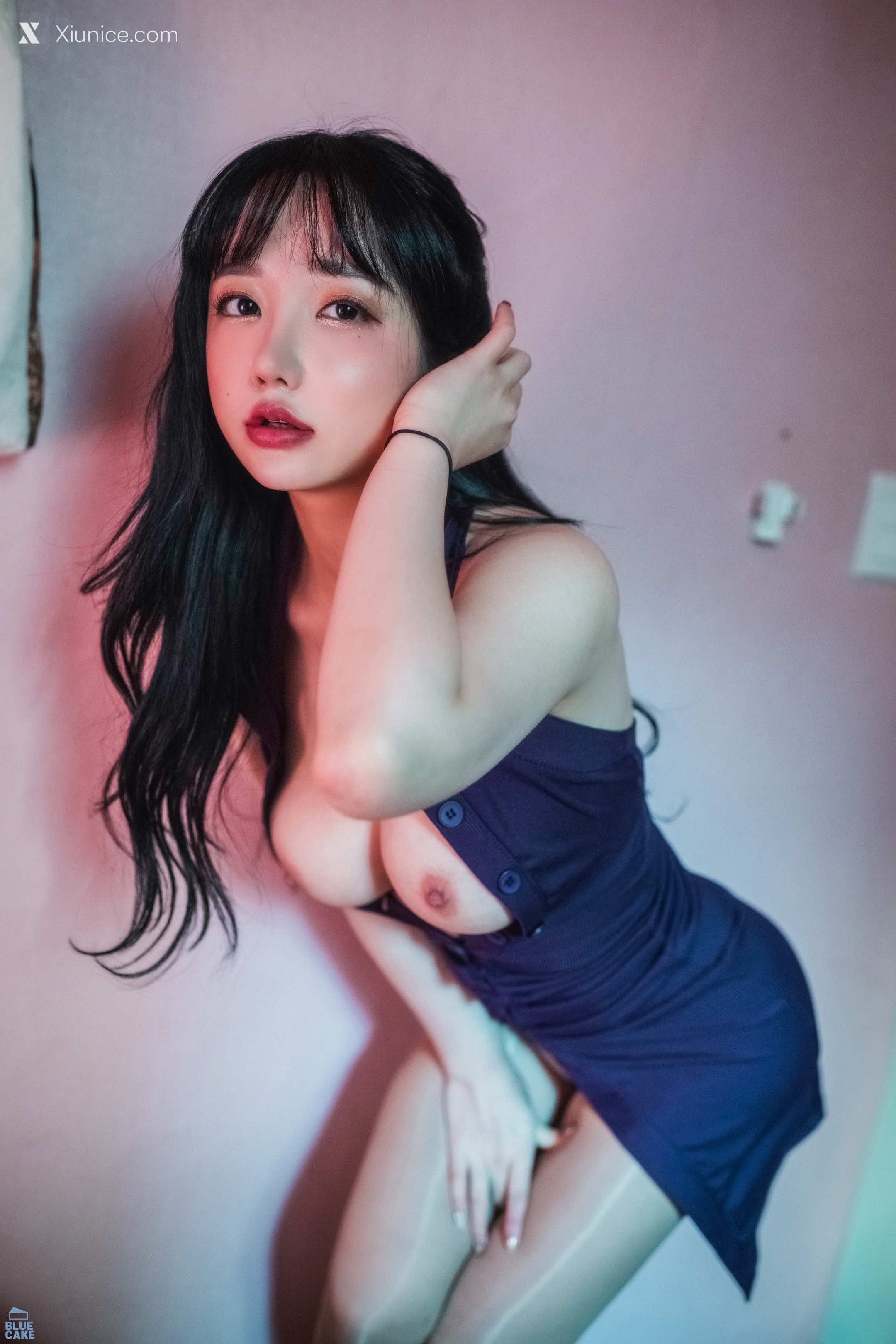 BLUECAKE YeEun – Nude No Panty 4K