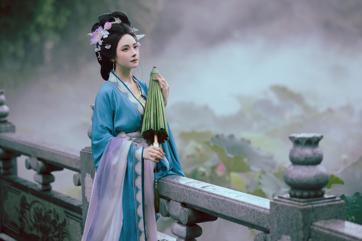 YiTuYu艺图语 Vol.10246 Ai Mo Li