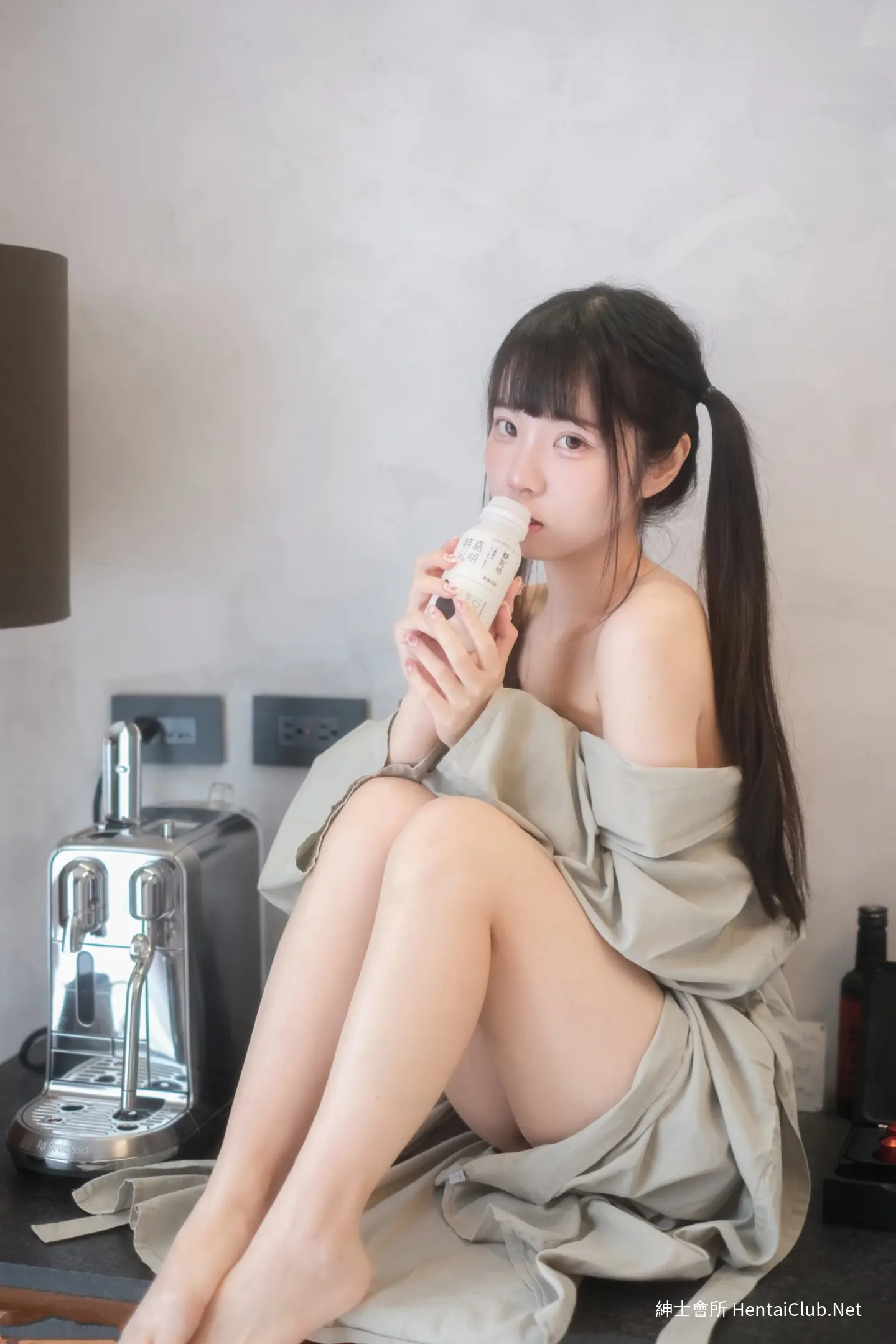 可可小白兔 在陽台做壞事的小兔兔 49 可可小白兔 在陽台做壞事的小兔兔