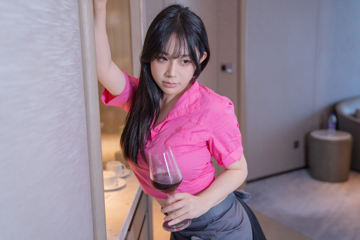 YiTuYu艺图语 Vol.10518 Yi Yuan Tong Xue Jodie