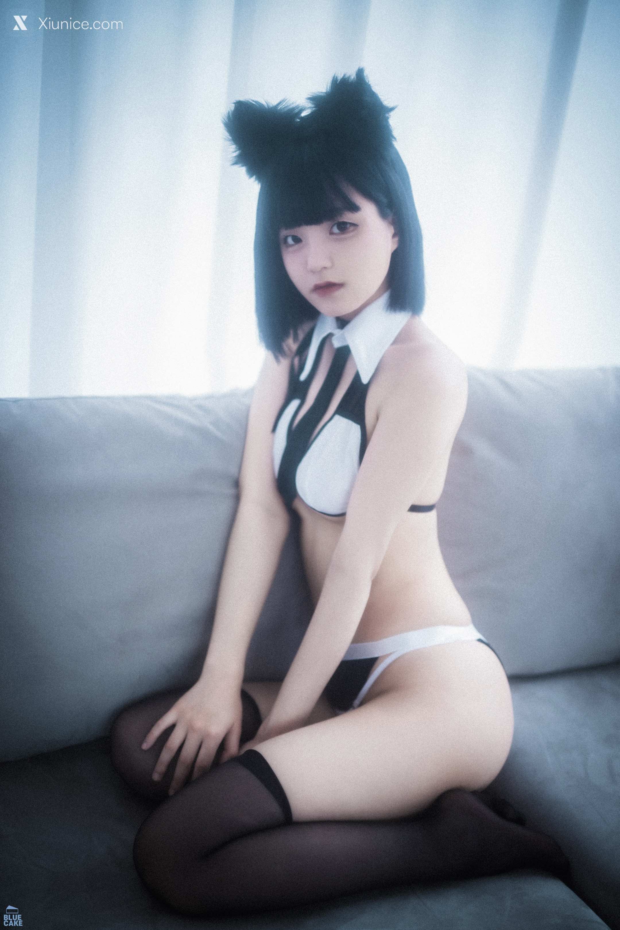 BLUECAKE Jeong Jenny (정제니) – Meow 4K