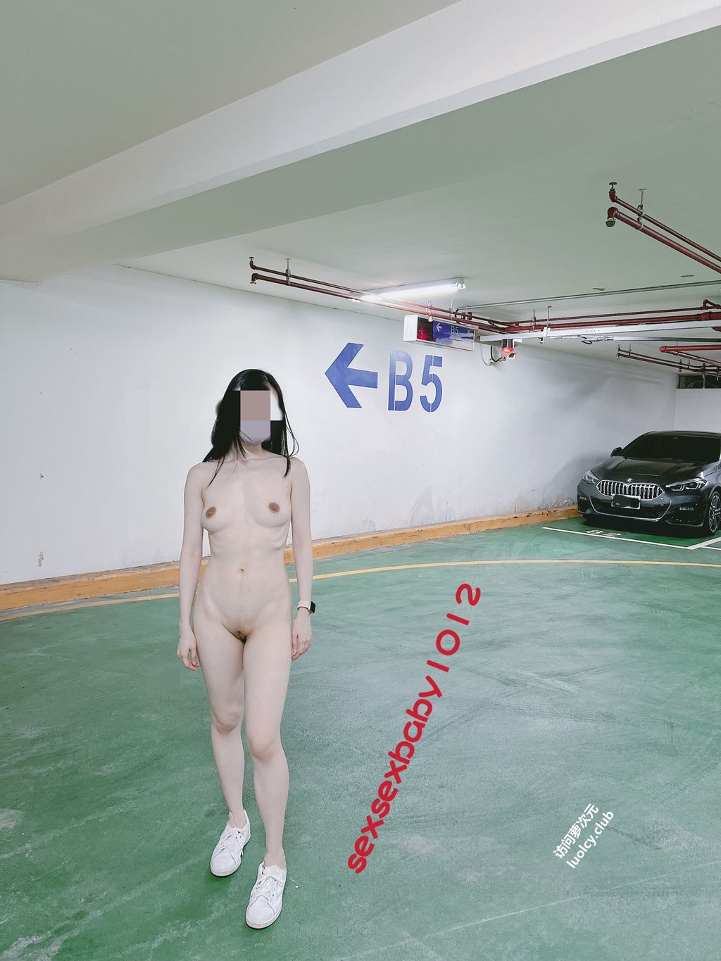 [OtherXXX] 薇安安： 极品福利姬 人前露出福利订阅