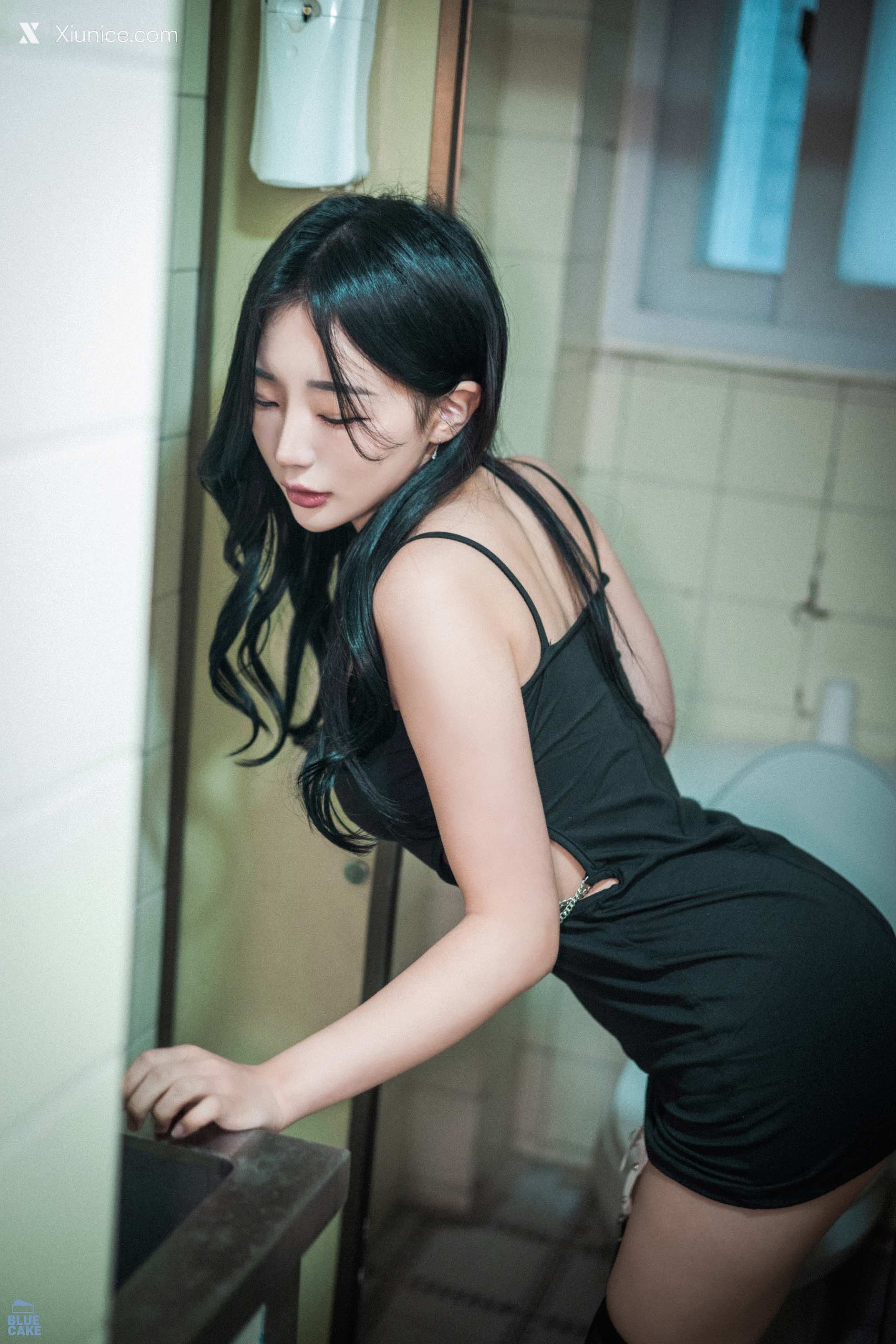 BLUECAKE NewBom – Night with Me 4K