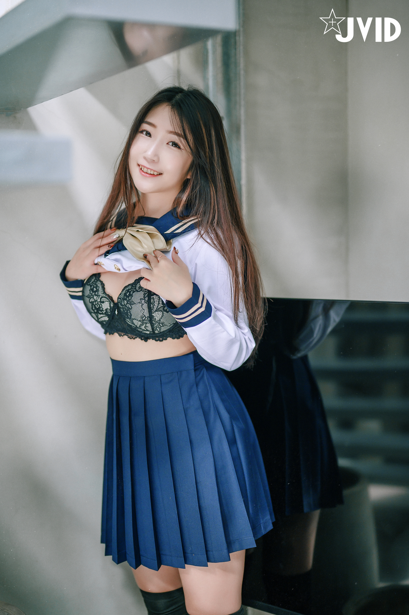 [JVID] 肉包Mini – 童顏巨乳的學生妹 肉包，放課後的特殊打工服務