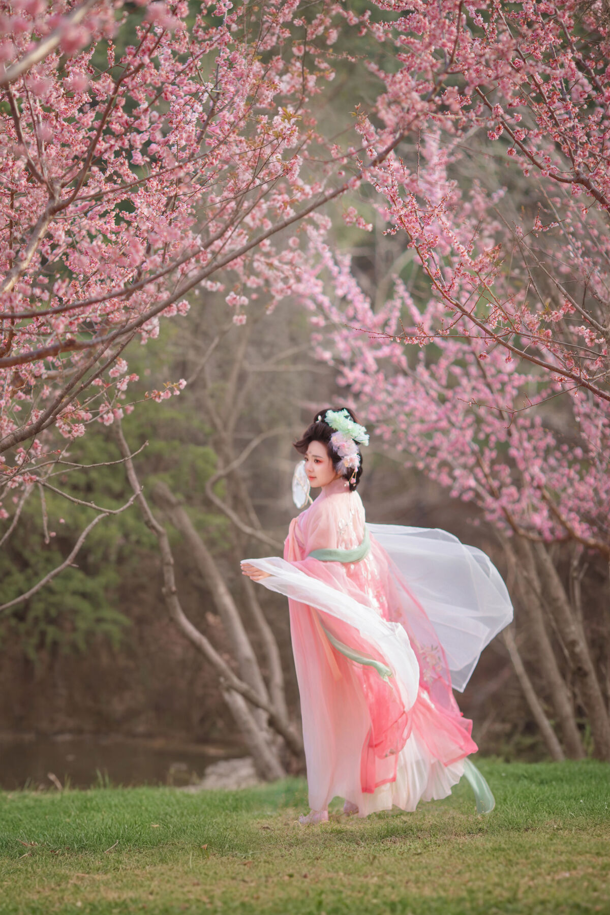 YiTuYu艺图语 Vol.10612 Liu Liu 30 YiTuYu艺图语 Vol.10612 Liu Liu