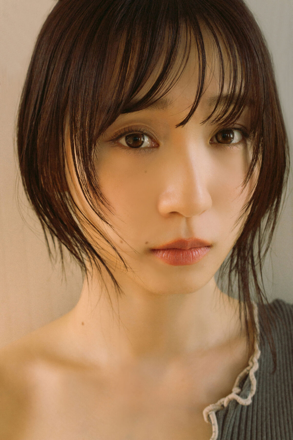 Moe Iori 伊織もえ - フェチラブヤングチャンピオンデジグラ
