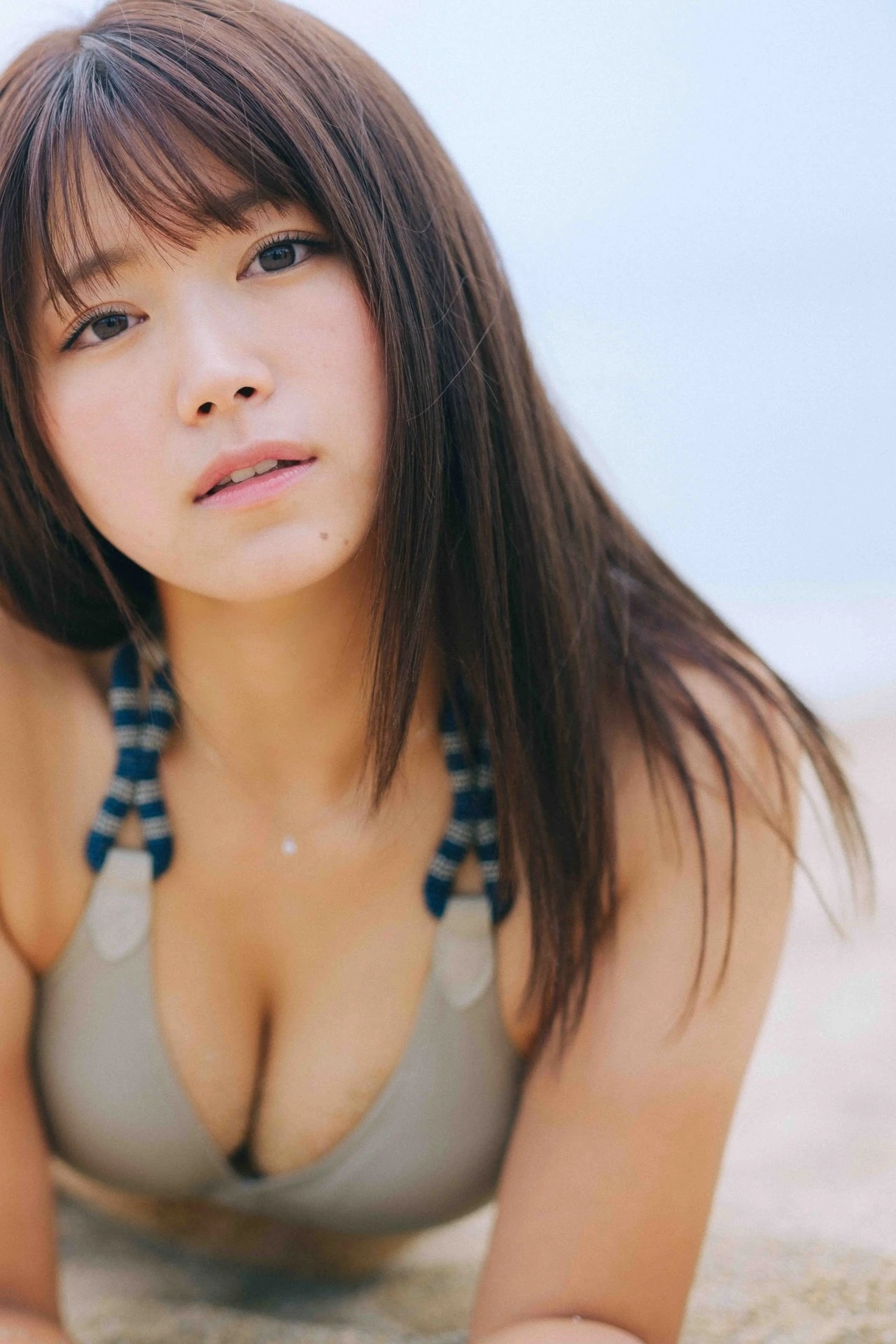 Suzuran Yamauchi 山内鈴蘭, FRIDAYデジタル写真集 「艶やかに咲く。」