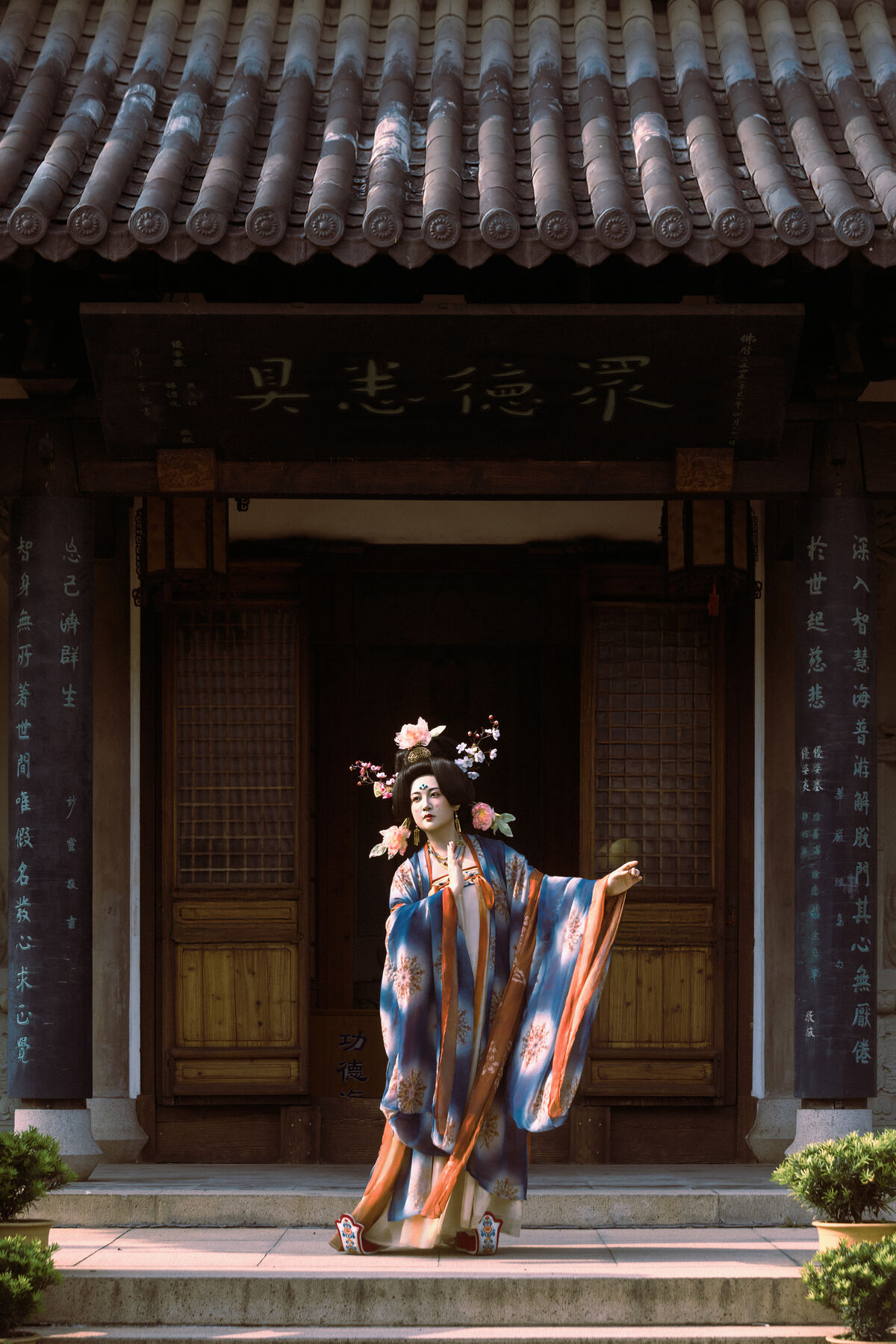 YiTuYu艺图语 Vol.10545 Yue Ye Wei Yang 43 YiTuYu艺图语 Vol.10545 Yue Ye Wei Yang