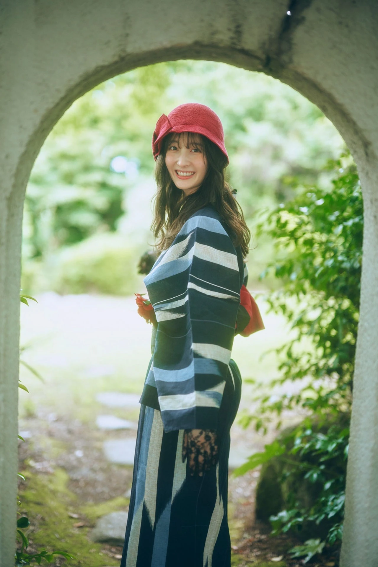 Nana Cecile 菜那セシル, SPA！デジタル写真集 「透き通った肢体」