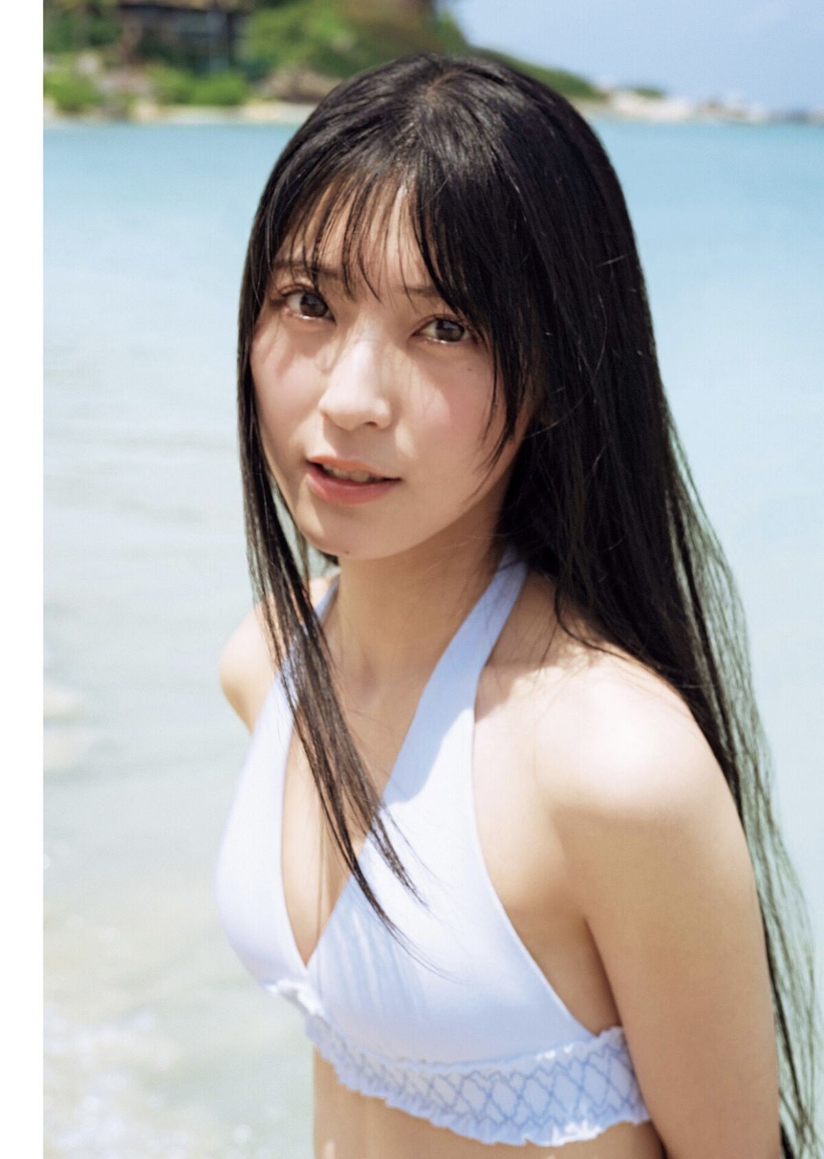 Airi Sato 佐藤綺星 - 1st写真集 天使の反射角度 Part01