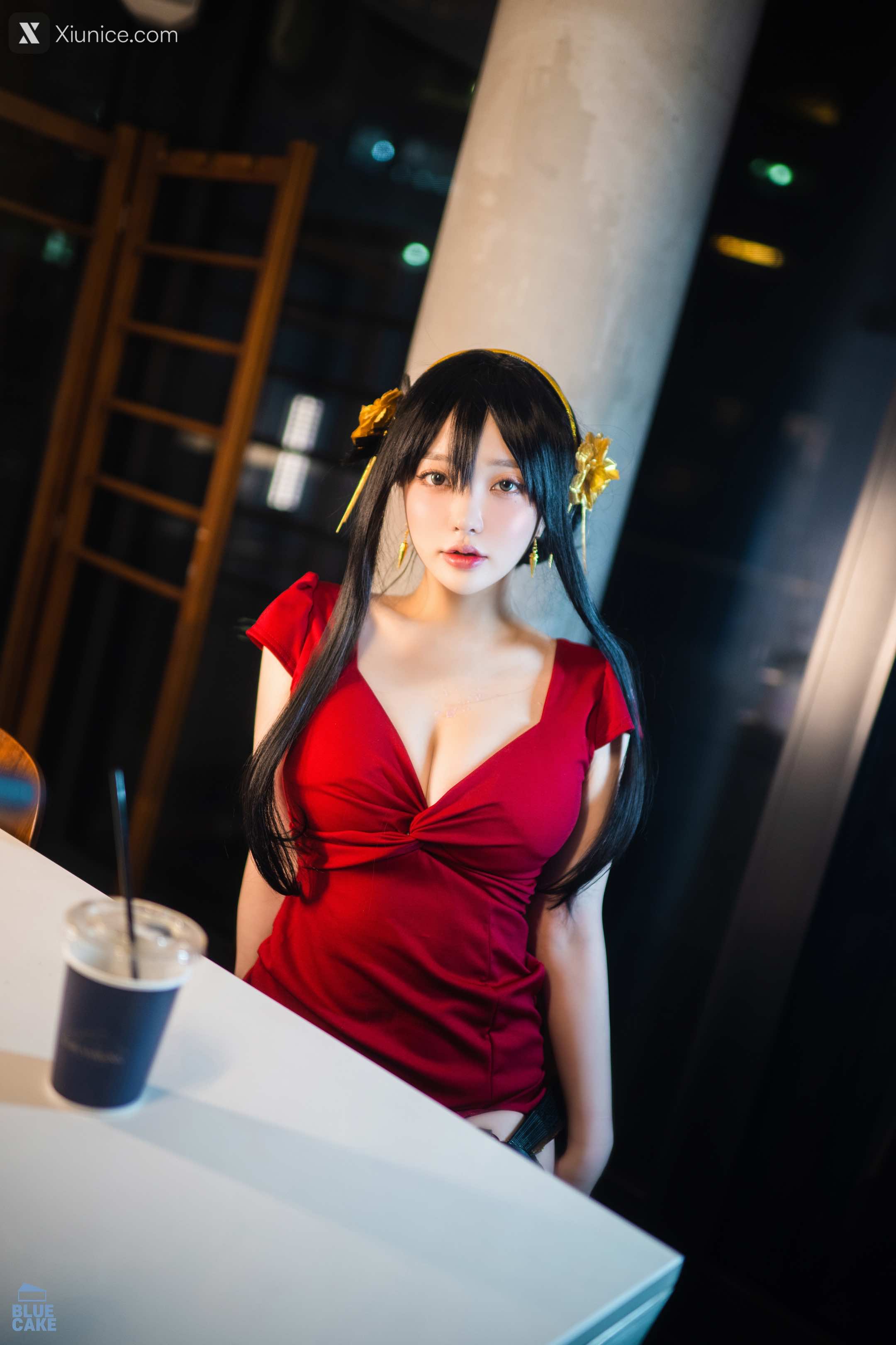 BLUECAKE Son Ye-Eun (손예은) – Black Rose RED+ 4K