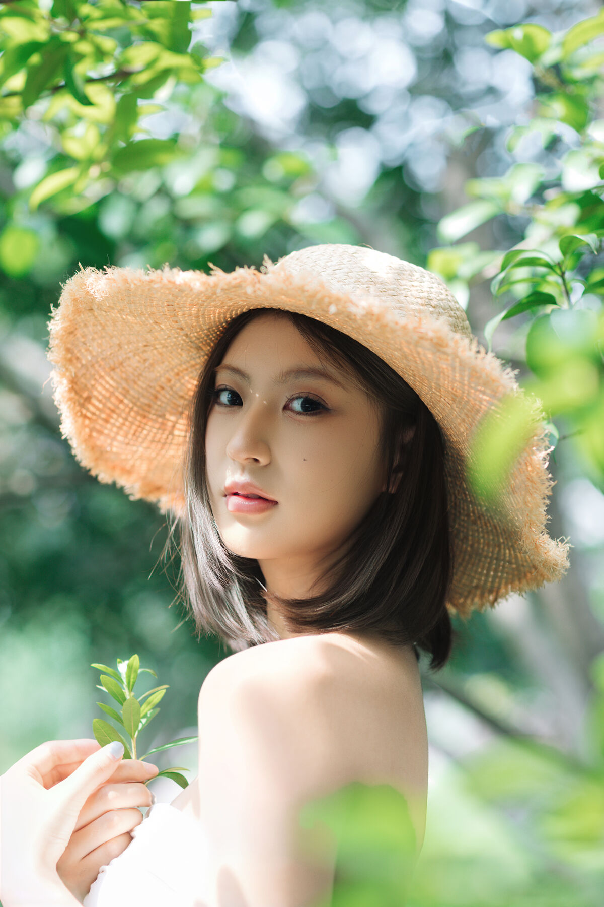 YiTuYu艺图语 Vol.10572 Jing Zhu 23 YiTuYu艺图语 Vol.10572 Jing Zhu