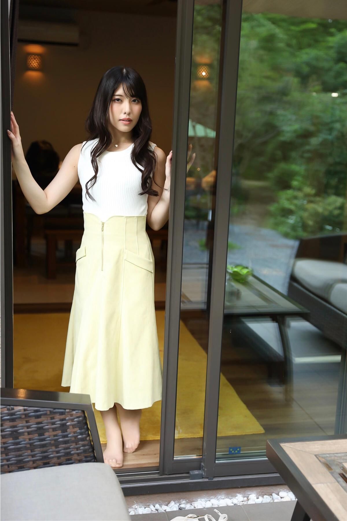 Mahiro まひろさん - 童顔でアイドルのような若奥様 Part01