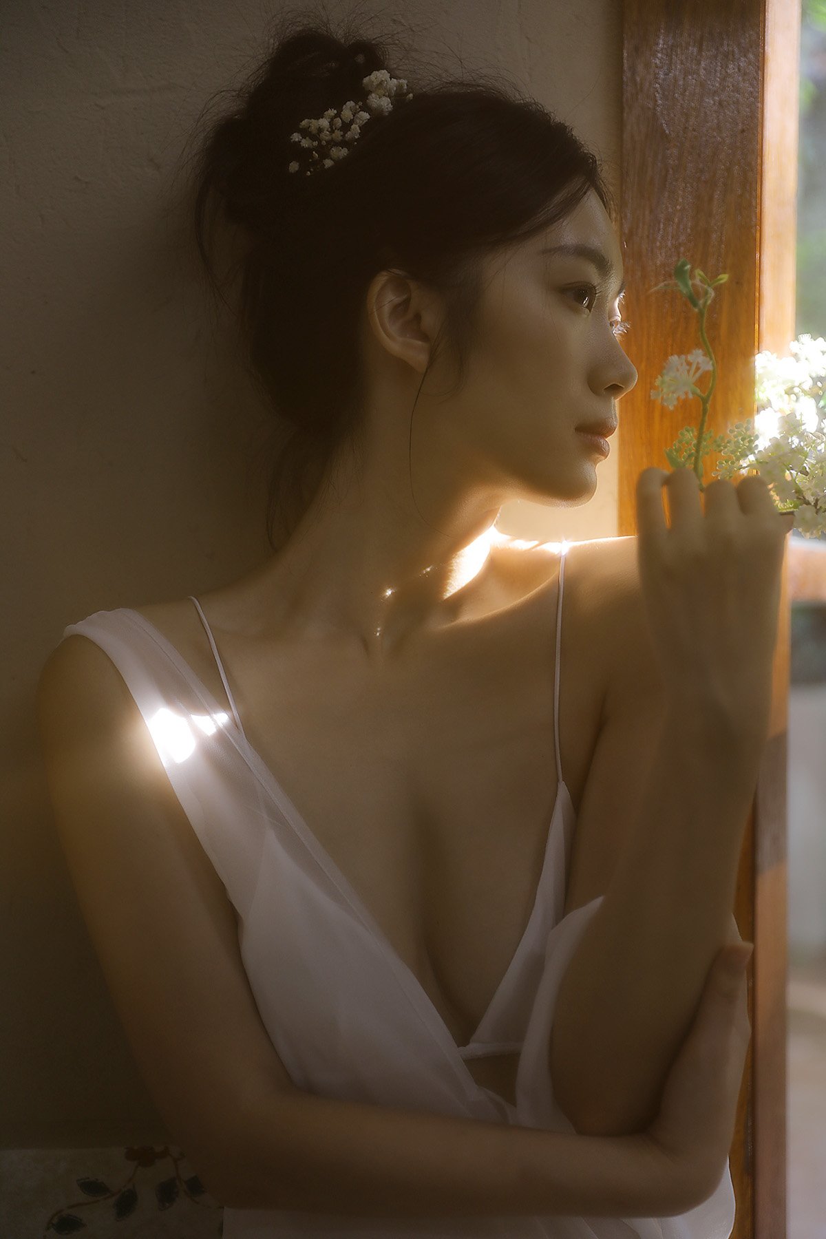 YiTuYu艺图语 Vol.10305 Liu Liu