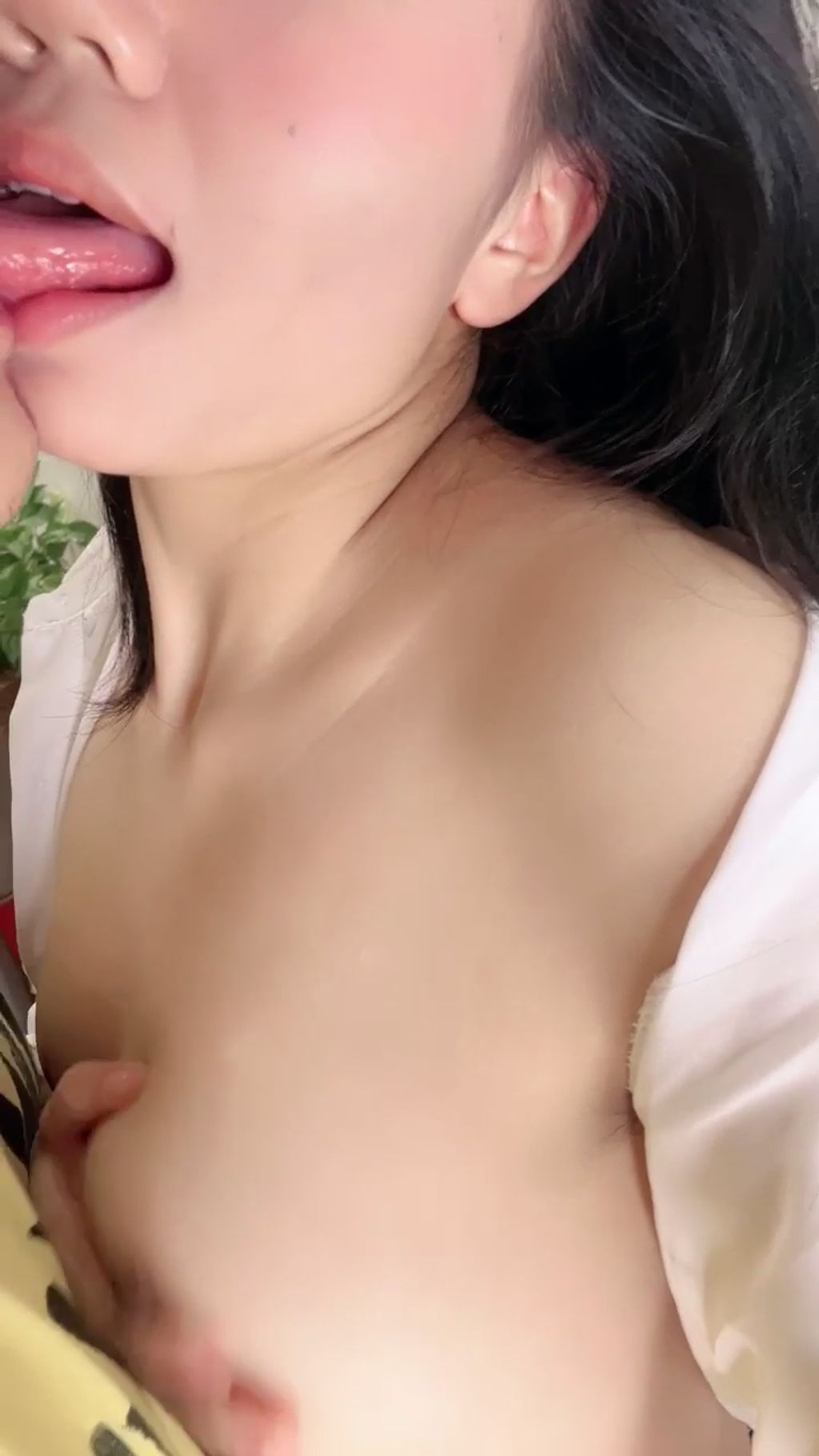 雯雯茜茜： 欲女双学妹 剧情演绎 勾引技师 外卖小哥 #01