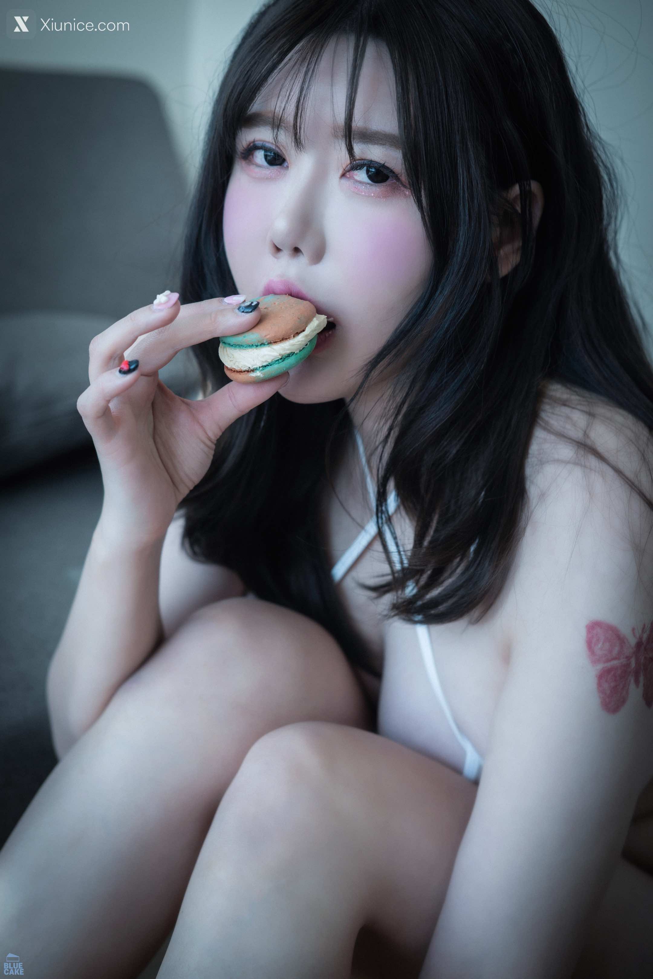 BLUECAKE SUA (지수아) – Vol.05 Nude Bikini White (RED+) 4K
