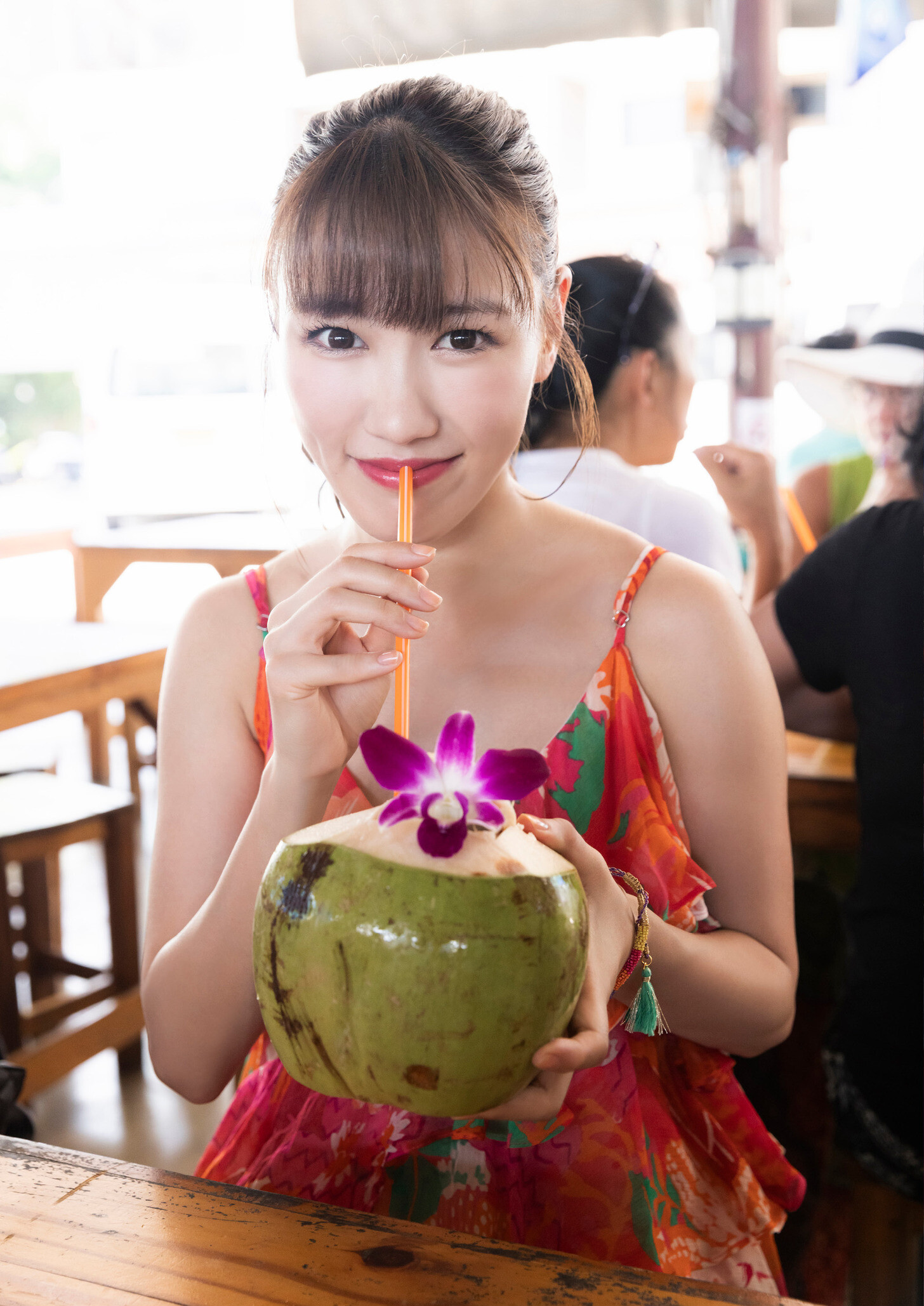 [Photobook] 2023.08.29 高城れに1st写真集「9‑Kaw‑Another Edition」