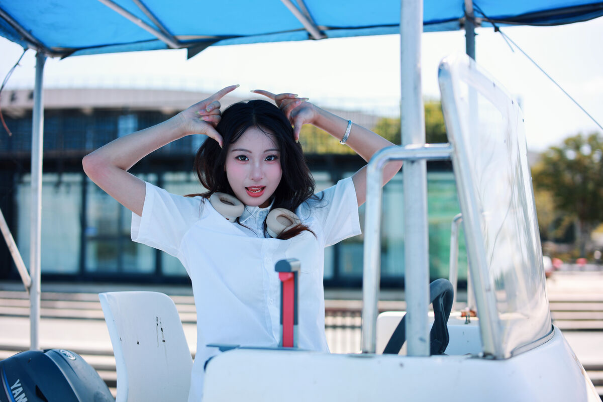 YiTuYu艺图语 Vol.10359 Xiao U