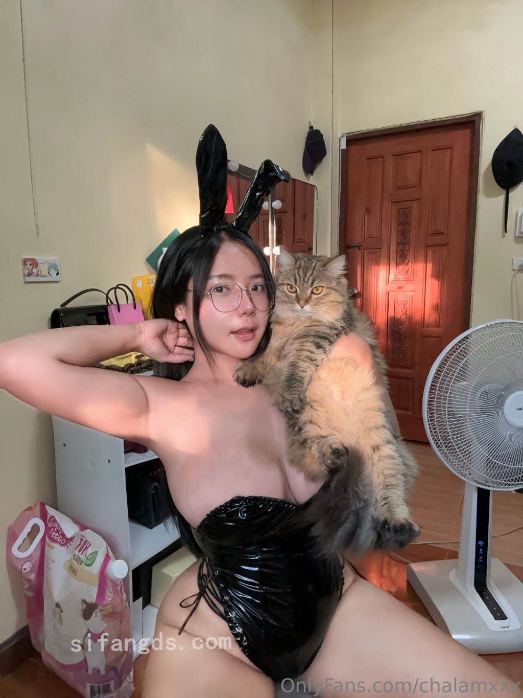 [OtherXXX] Chalamxxx： 巨乳萝莉福利订阅合集