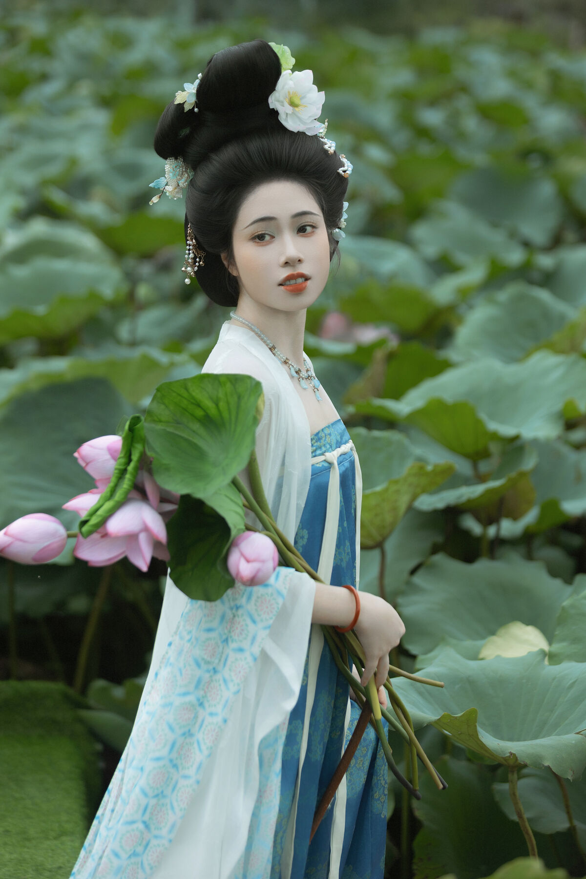 YiTuYu艺图语 Vol.10268 Mao Jiang