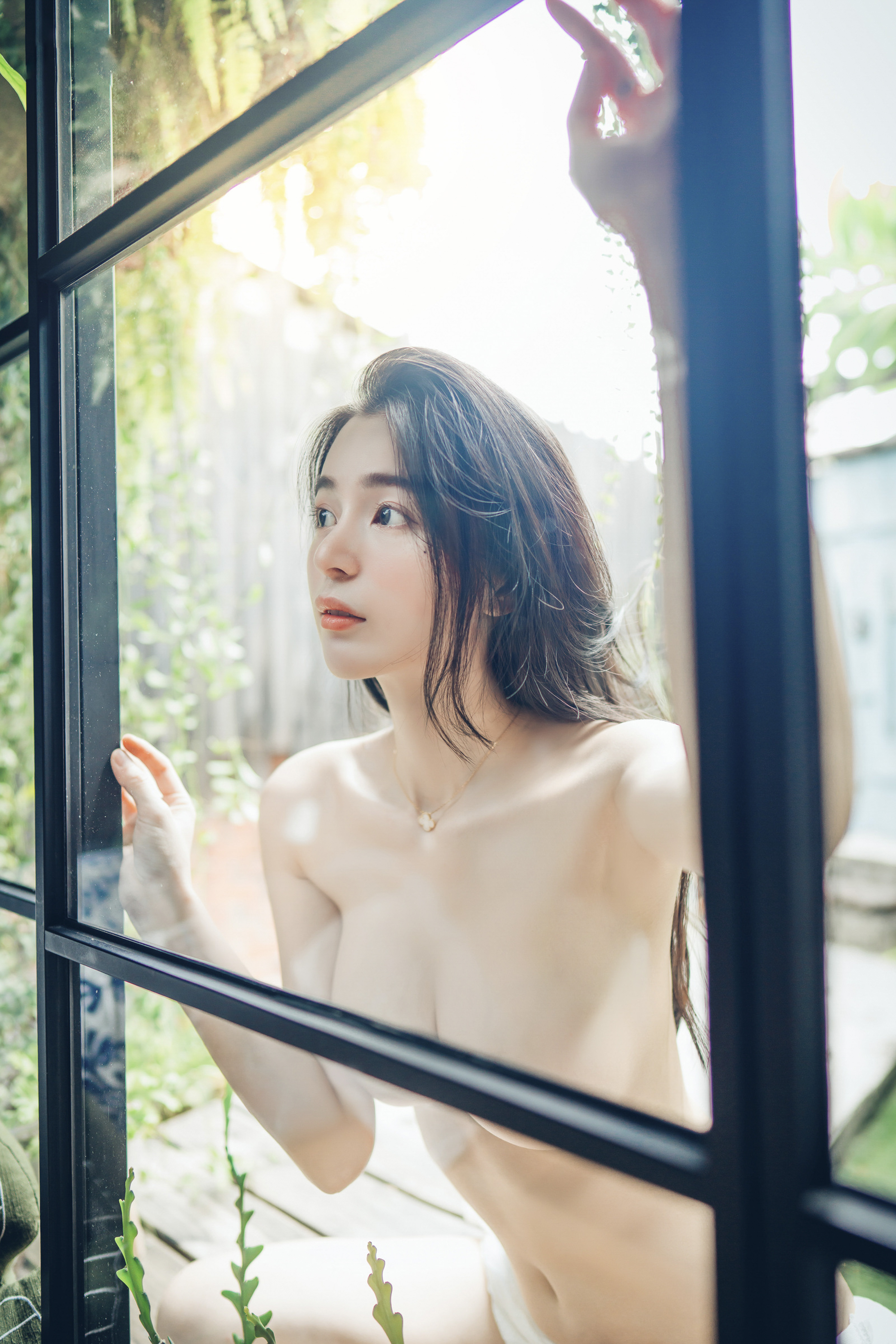 [JVID] 辰辰 – 生日最大尺度呈现-实体写真电子版