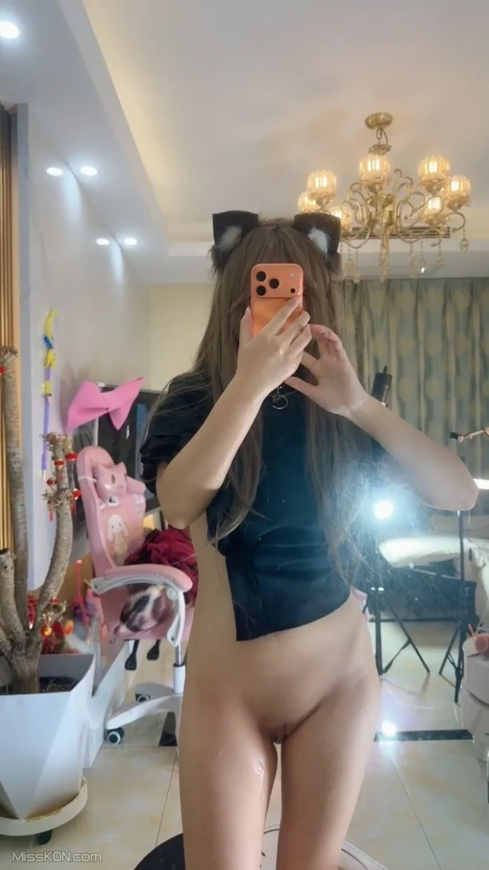 张晚萌: 超可爱萌妹 Cosplay角色扮演 屁股大白浆多 22 张晚萌: 超可爱萌妹 Cosplay角色扮演 屁股大白浆多