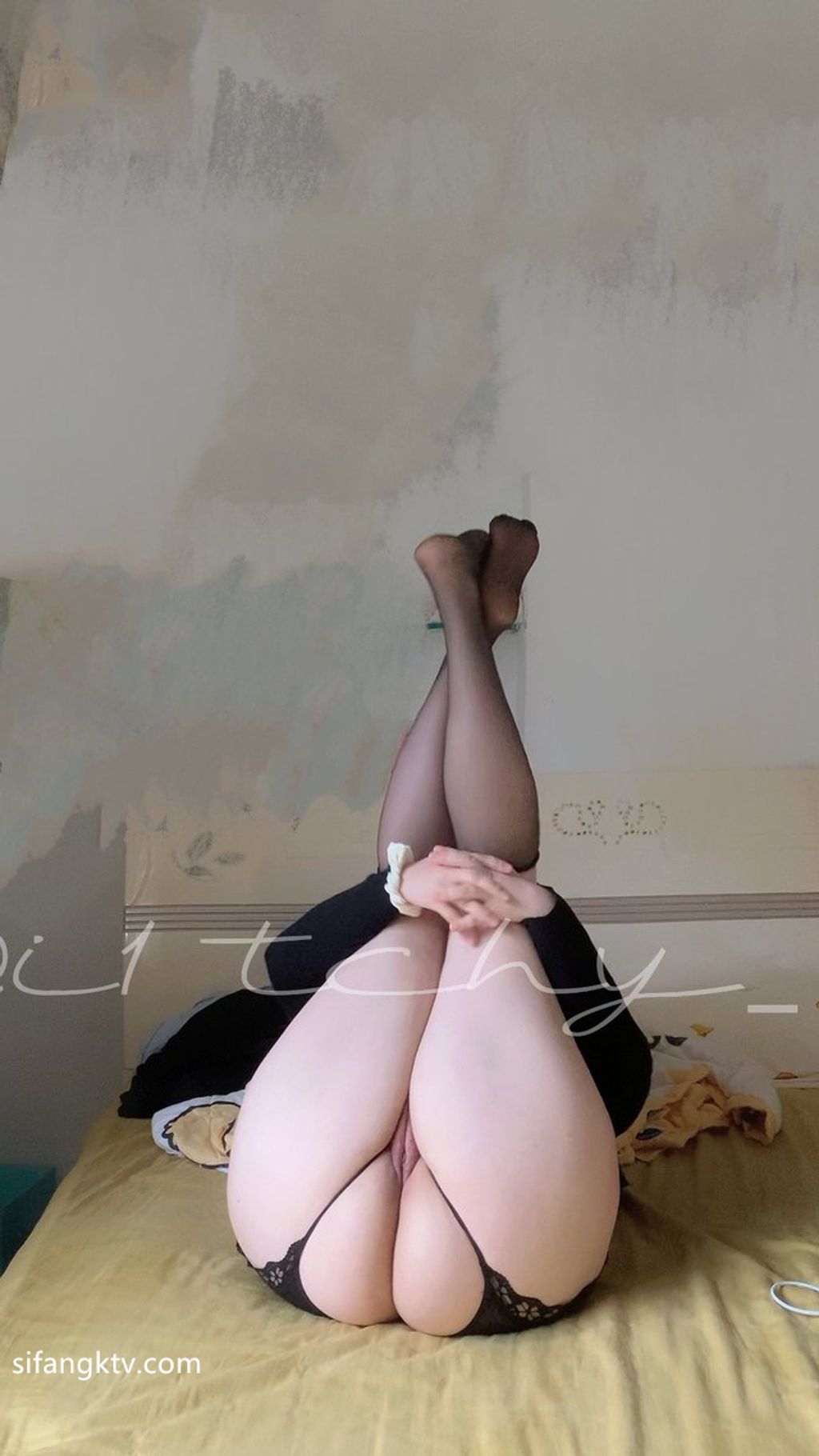 [OtherXXX] itchy： 巨乳蜂腰肥臀 魔鬼身材 私拍福利