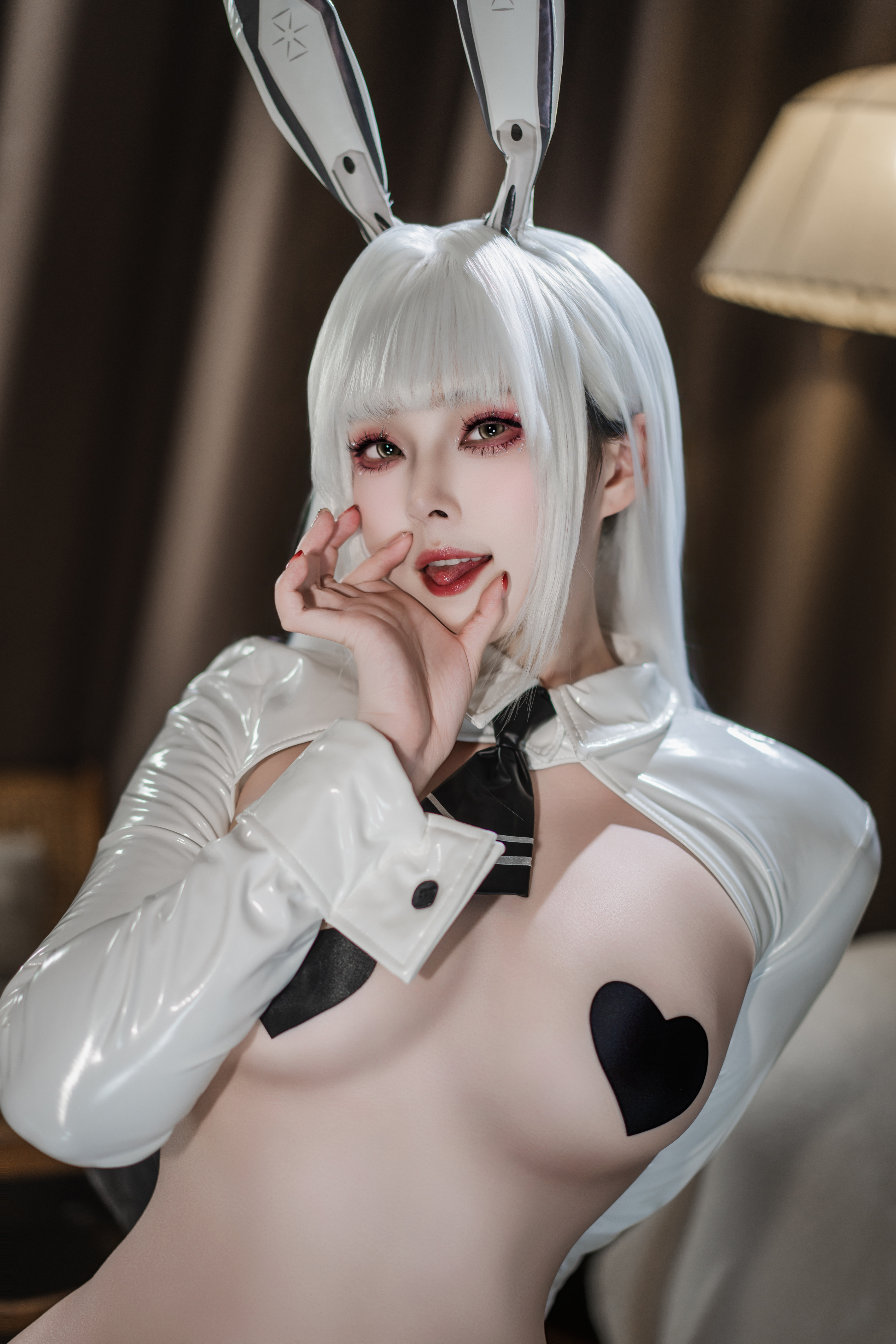[Cosplay] Natsuko夏夏子 Nikke胜利女神 布兰儿 逆兔女郎