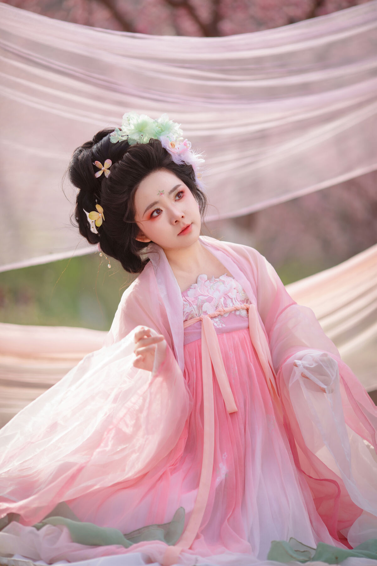 YiTuYu艺图语 Vol.10612 Liu Liu 31 YiTuYu艺图语 Vol.10612 Liu Liu