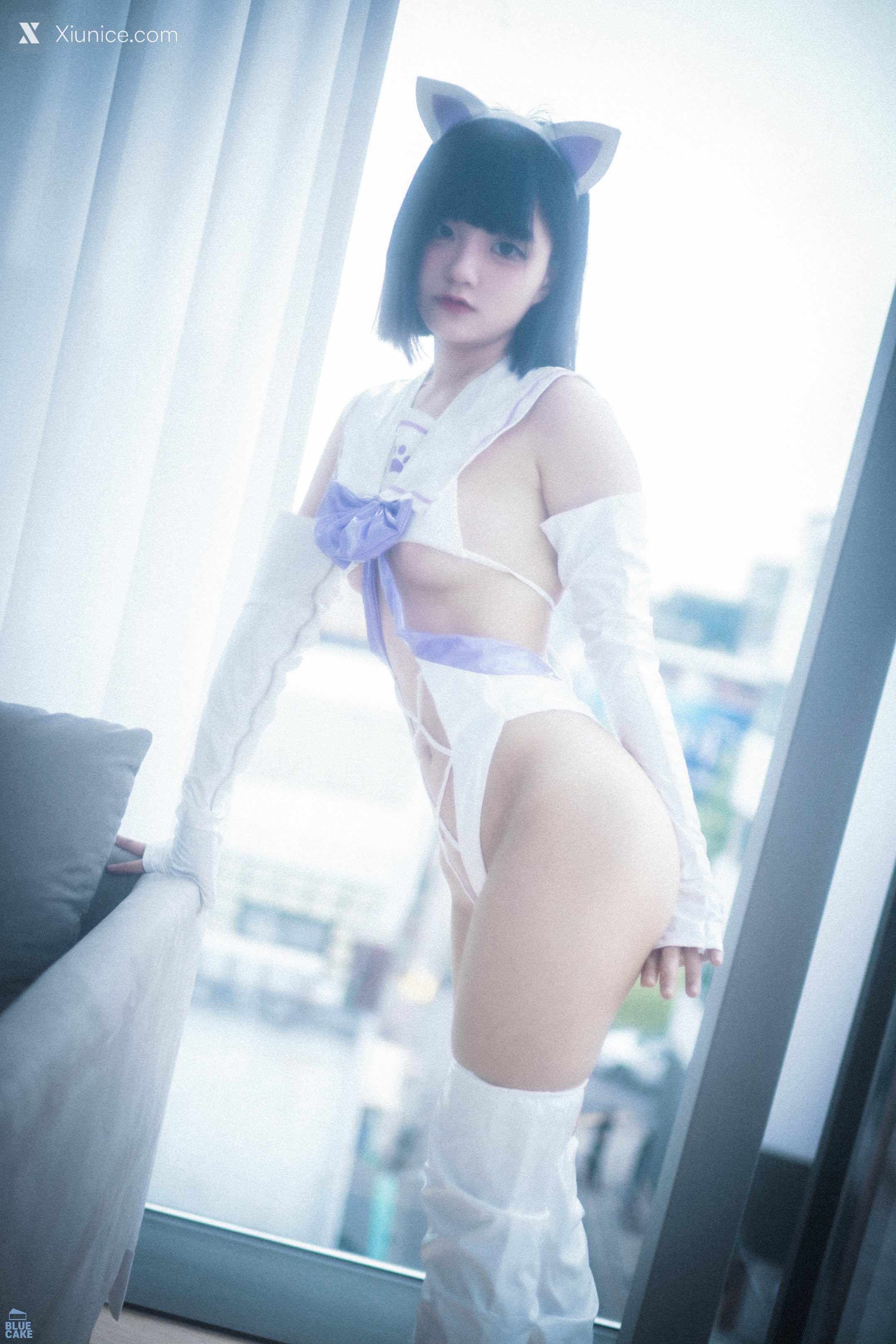 BLUECAKE Jeong Jenny (정제니) – Meow 4K