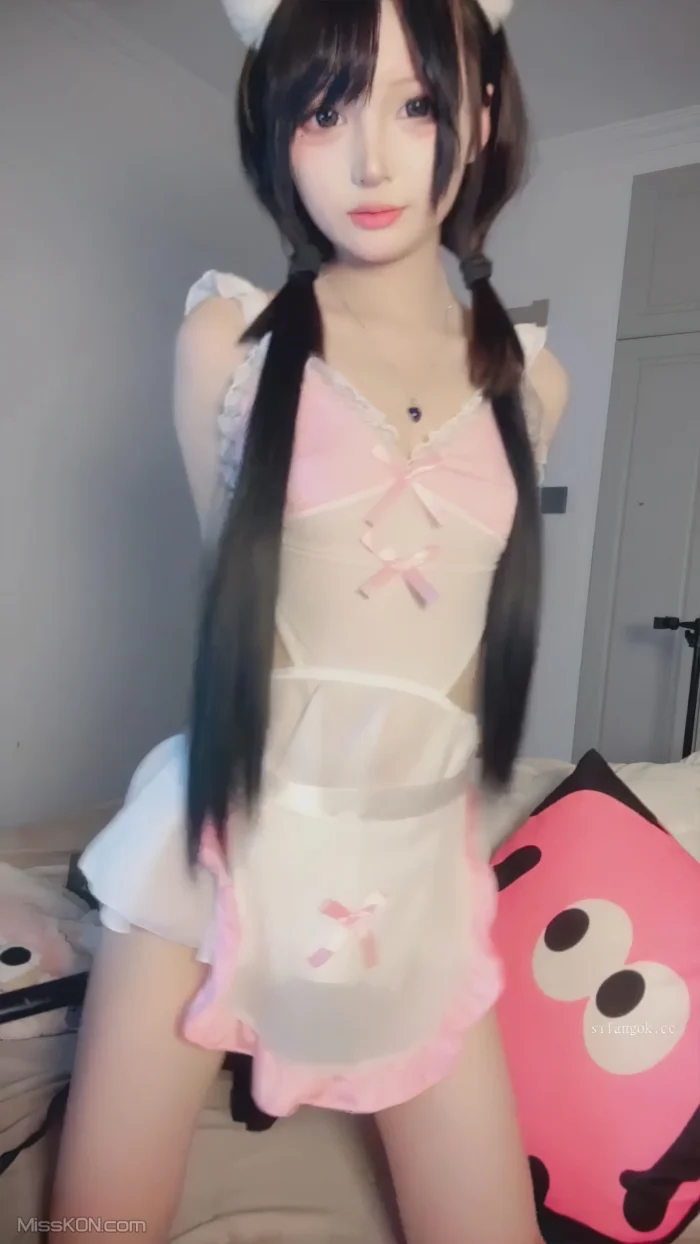 小围呐： 绝美校花学姐 尤物推荐 超萌大眼女神