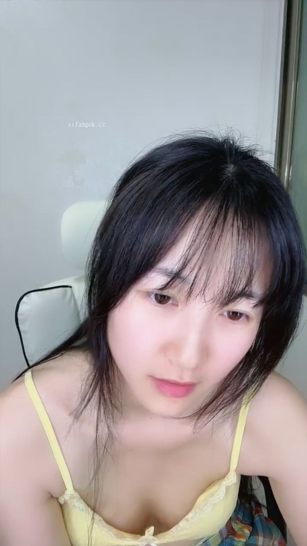 星星: 纯欲在校学姐 高颜值大长腿 收费房私拍合集 48 星星: 纯欲在校学姐 高颜值大长腿 收费房私拍合集