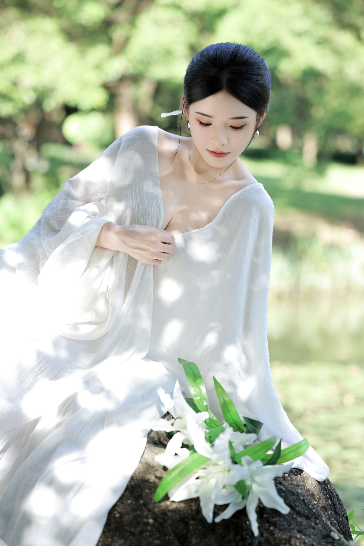 YiTuYu艺图语 Vol.10423 Yi Ming