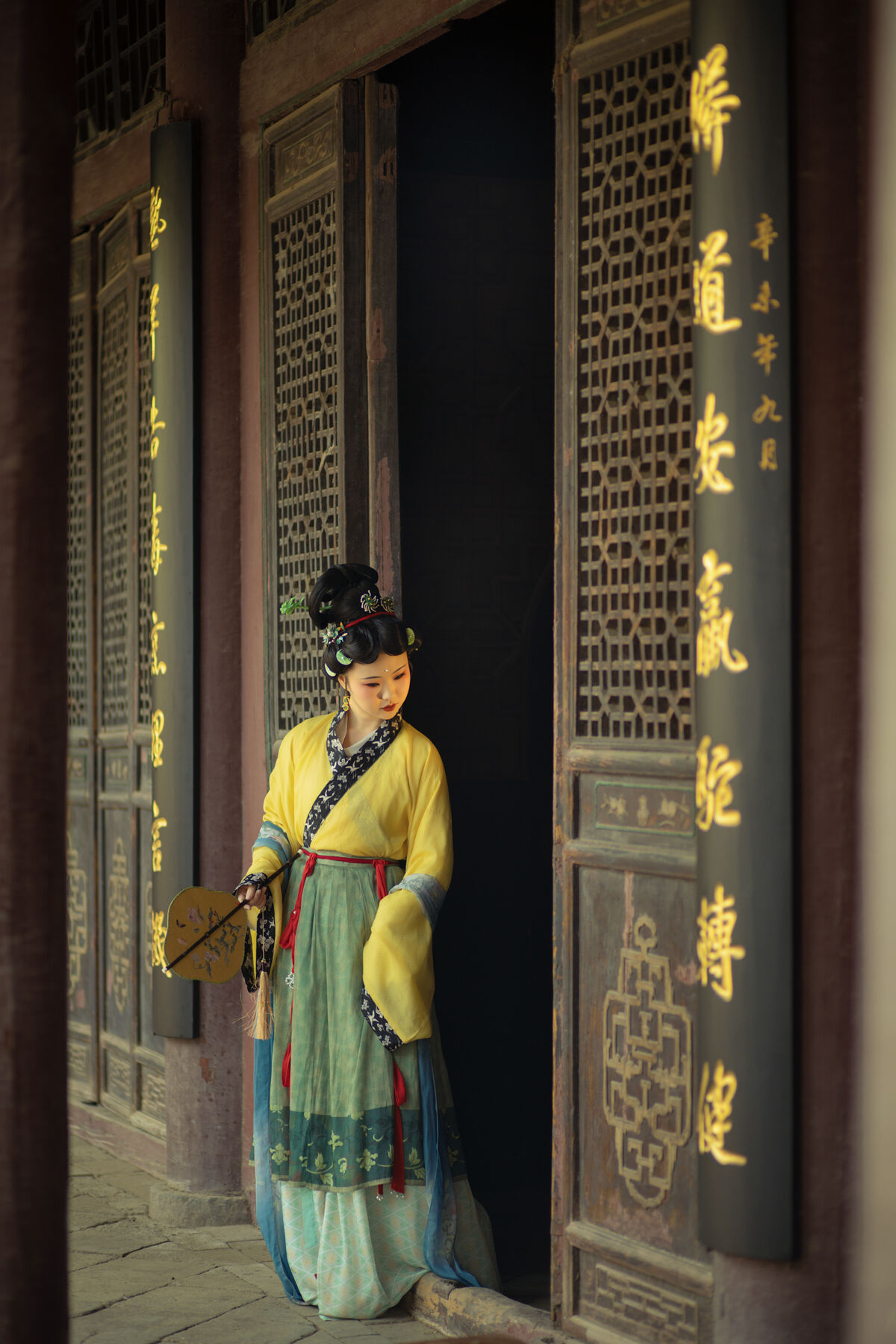 YiTuYu艺图语 Vol.10539 Liu Qi Qi