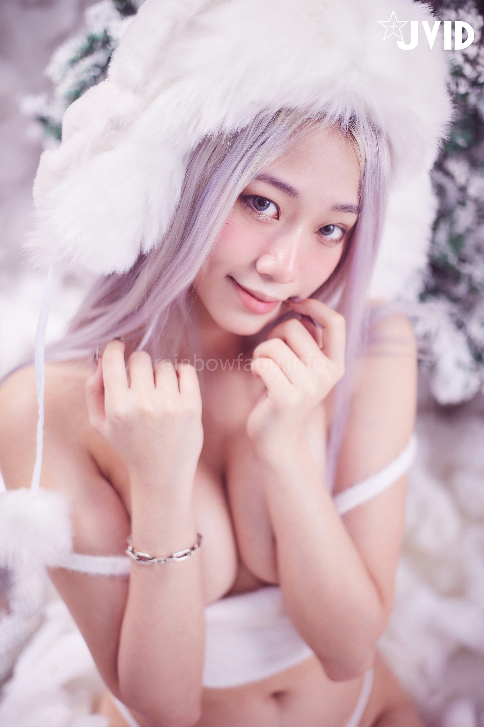 [JVID] Verna – 性感的愛死寂寞人雪女Verna陪你度過聖誕寒冬