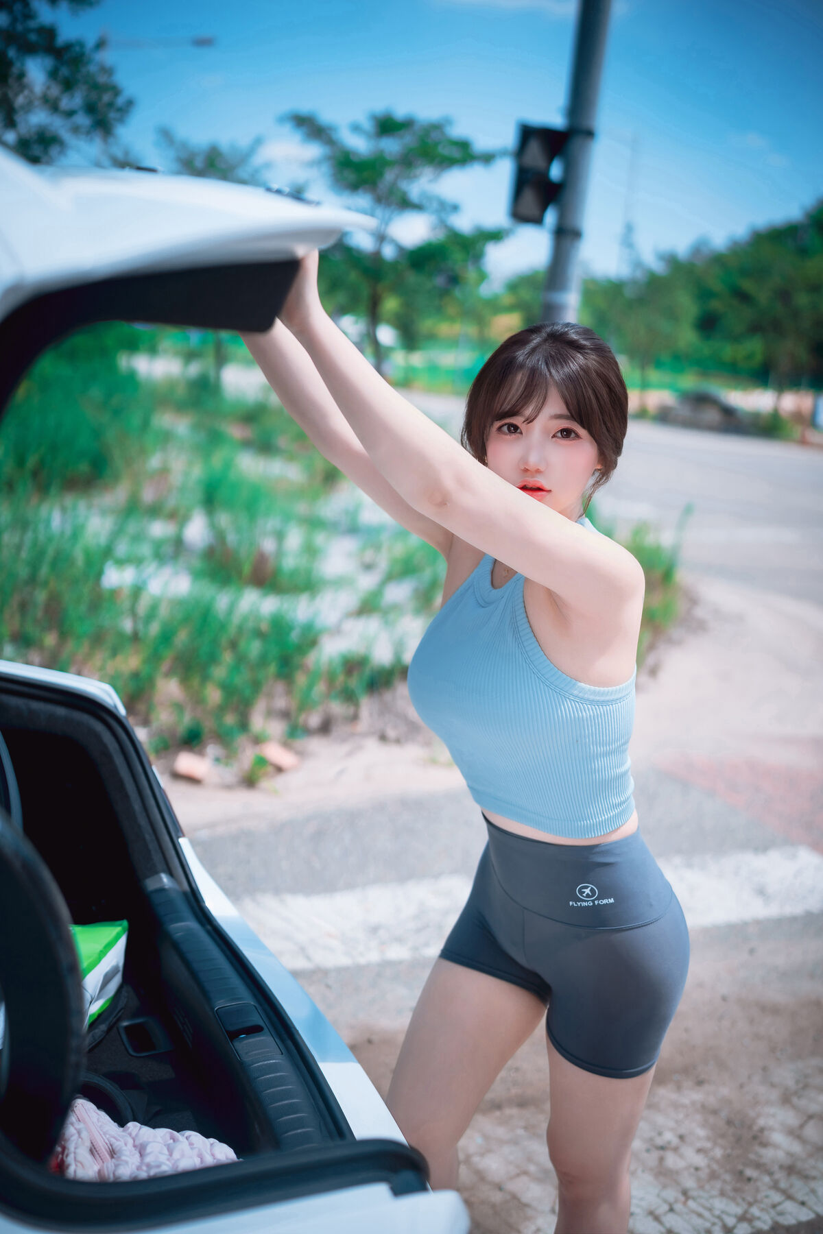 DJAWA Son Ye-Eun 손예은 - Wash My Car Part03