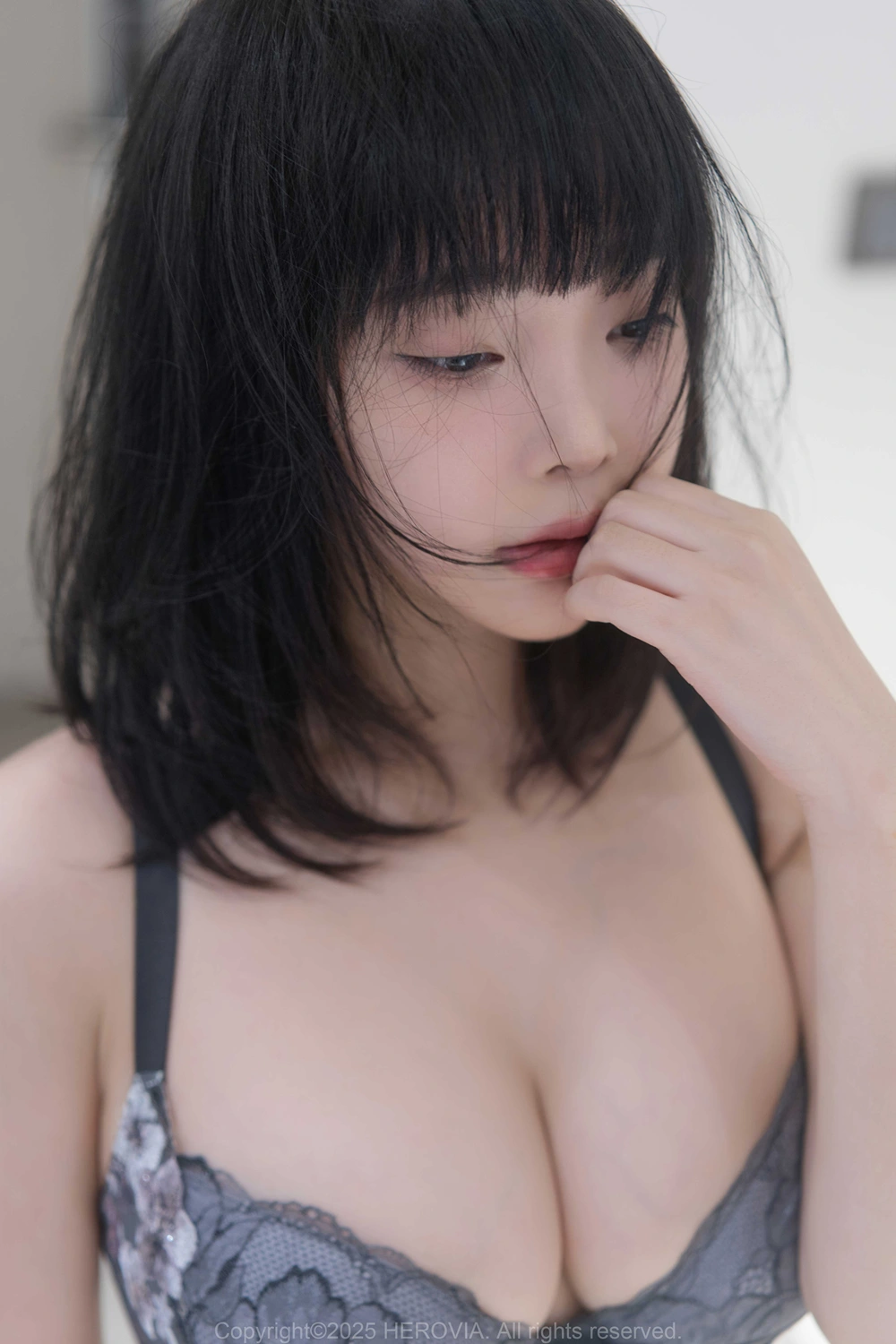 Kang Inkyung 강인경, PhotoBook October Pictorial