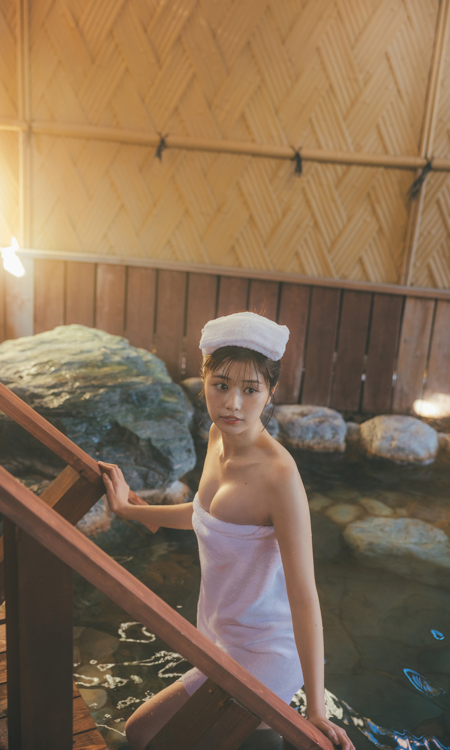[Photobook]【デジタル限定】冴木柚葉写真集「想いはあふれて。」 (週プレ PHOTO BOOK)