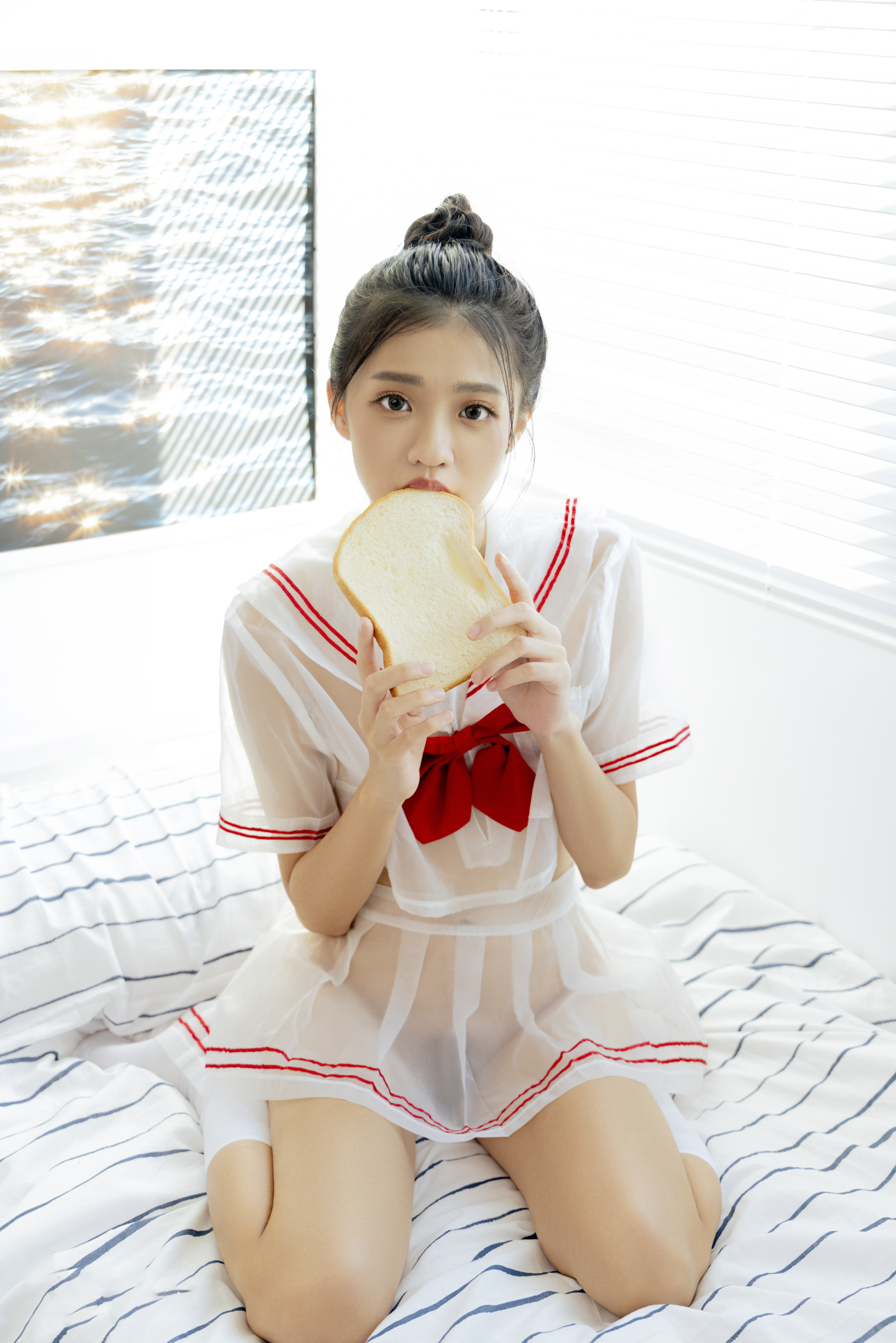 [JVID] 妍妍 Angel – 电竞少女-超可愛微乳美少女-第一次的性感開發